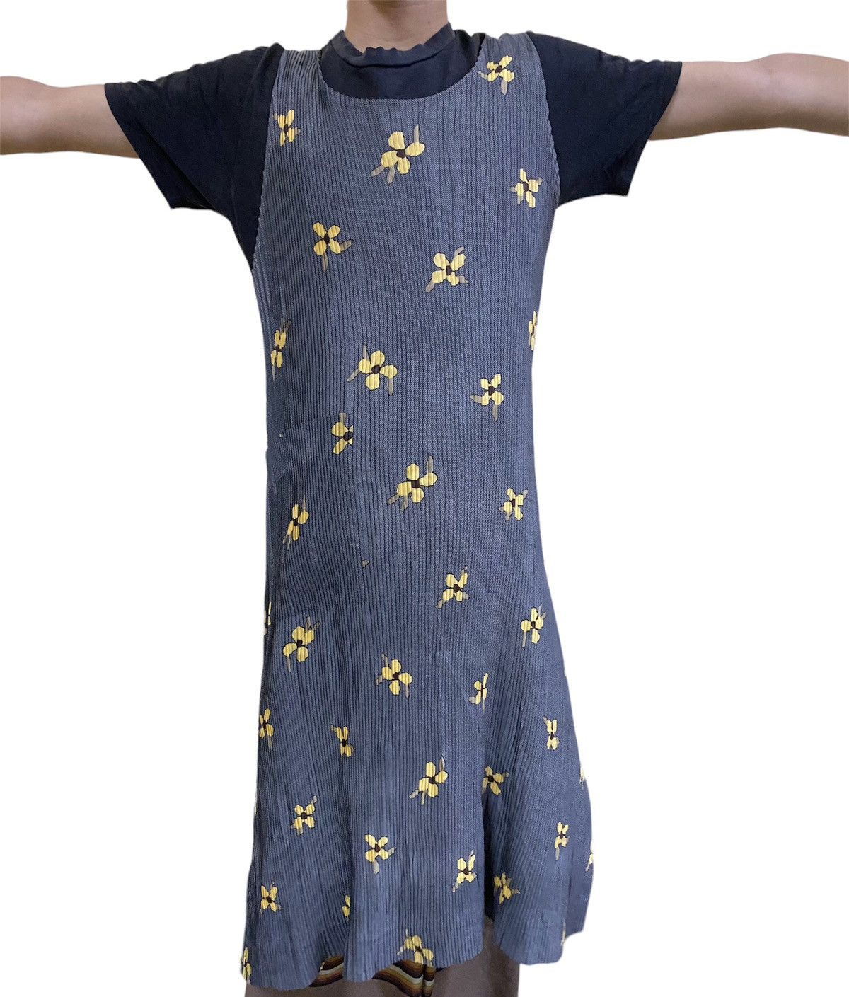 Issey Miyake Issey Miyake Dress Women Fashion Size M / US 6-8 / IT 42-44 - 1 Thumbnail