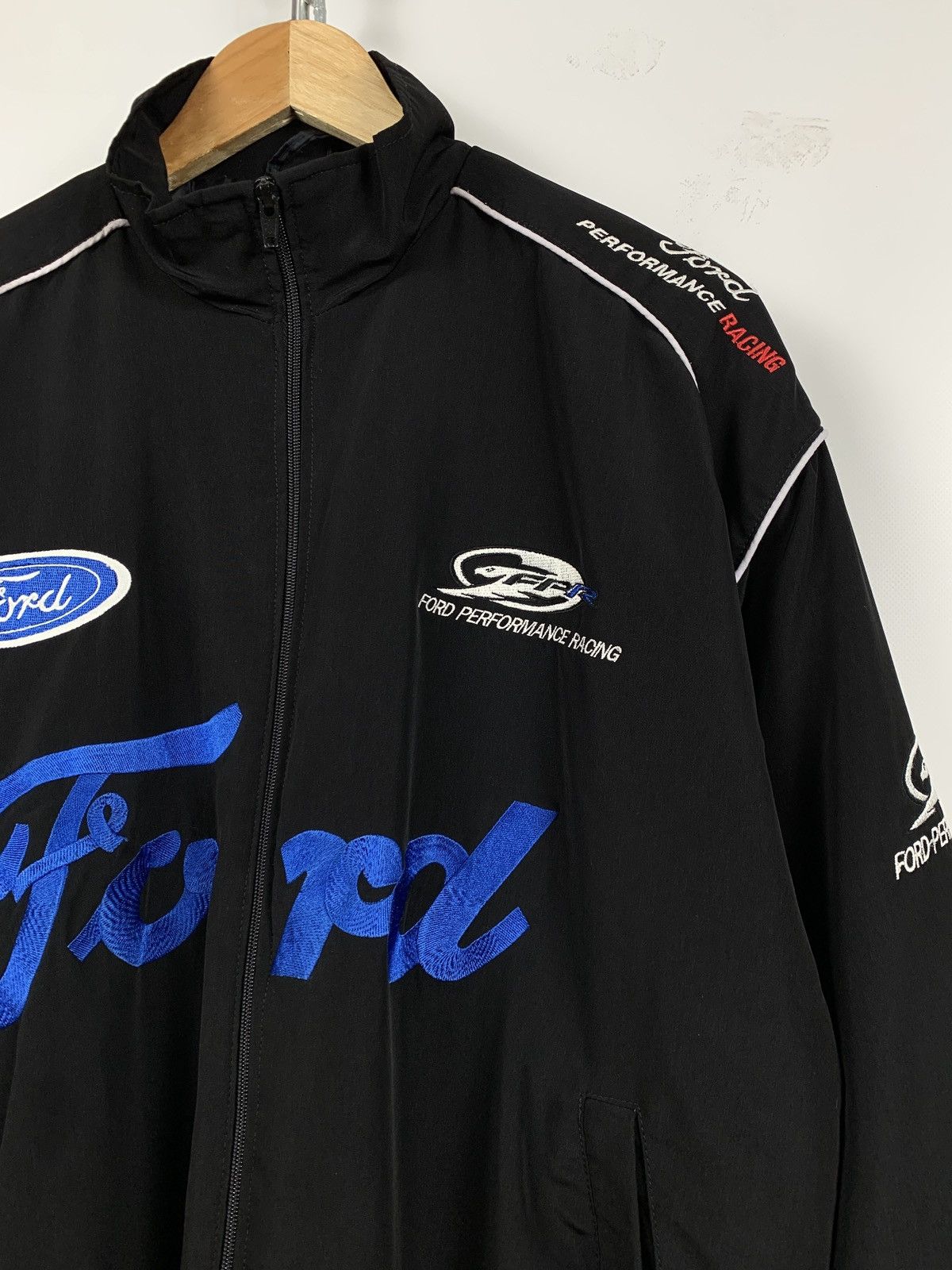 Formula 1 Vintage Ford Performance Racing Jacket Size US XL / EU 56 / 4 - 9 Thumbnail