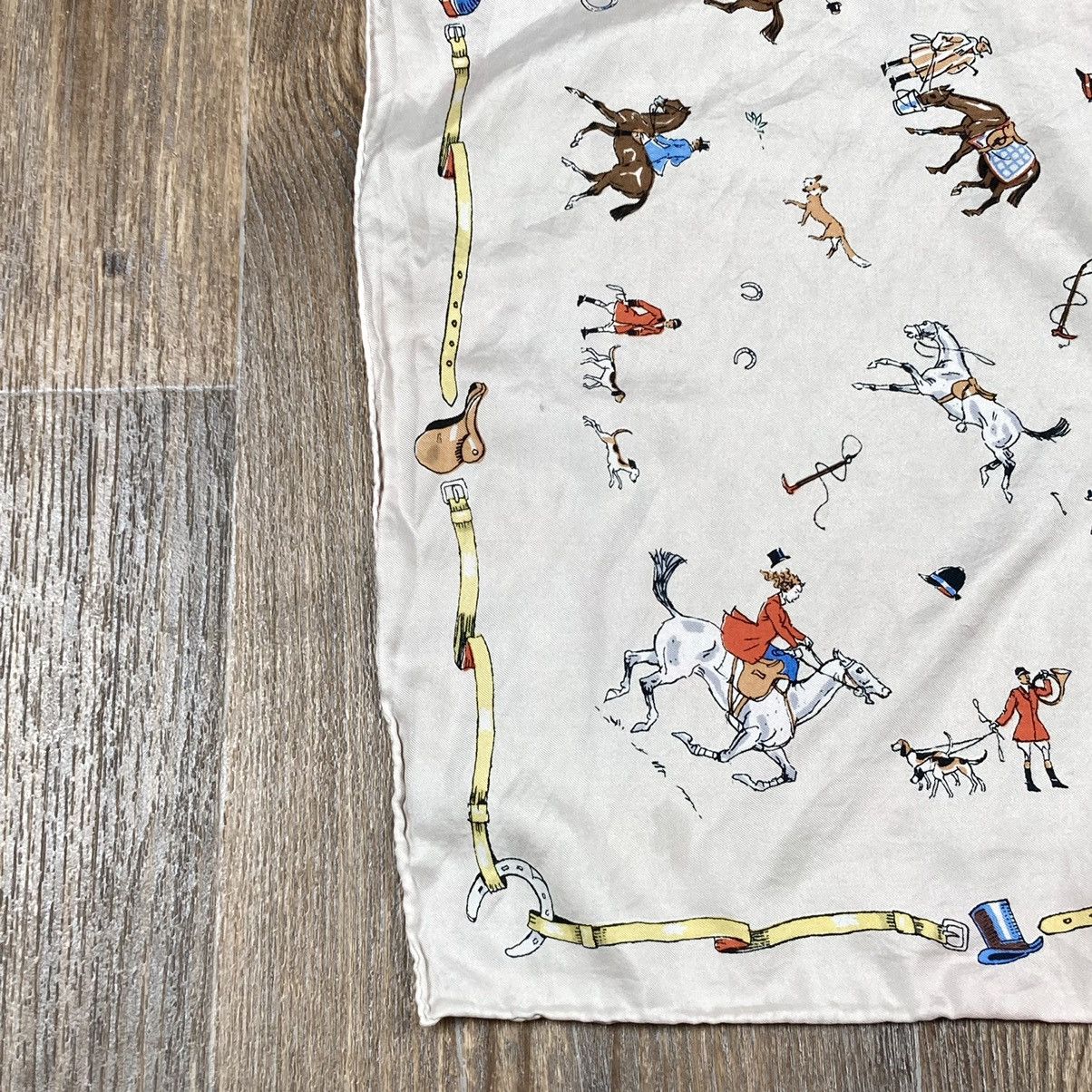 Chanel Chanel rider white silk scarf Size ONE SIZE - 3 Thumbnail
