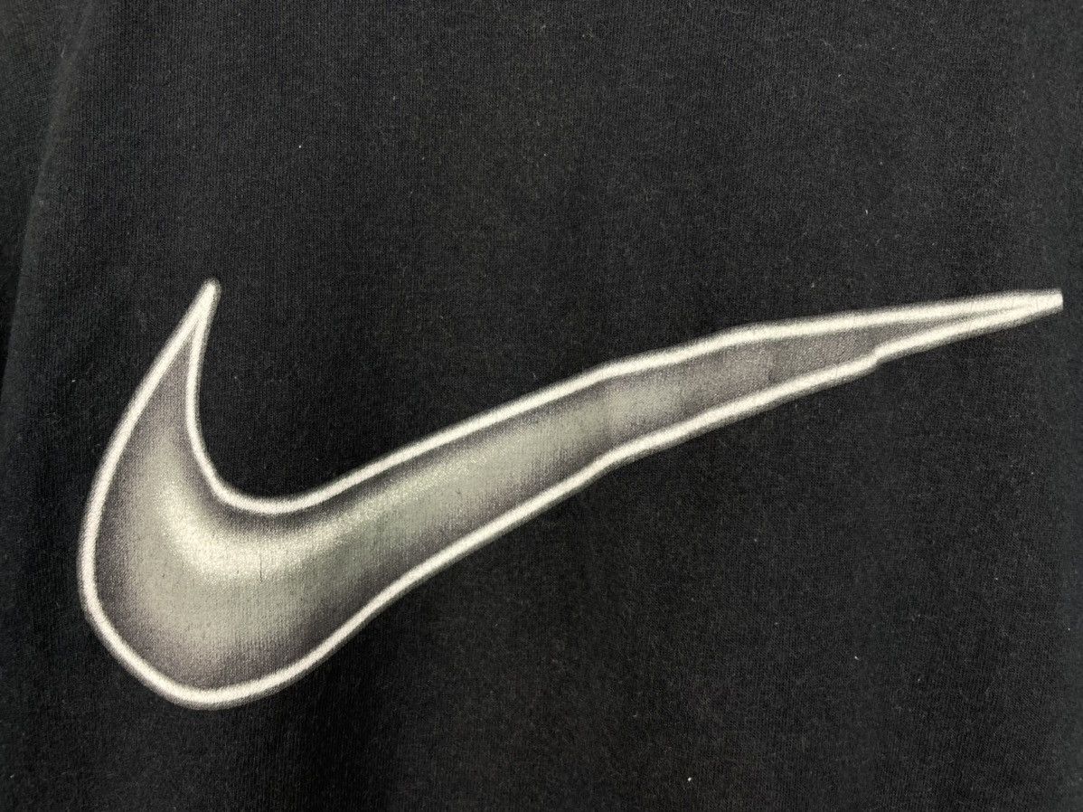 Nike Vintage 90s Nike swoosh logo t shirt Size US S / EU 44-46 / 1 - 4 Thumbnail