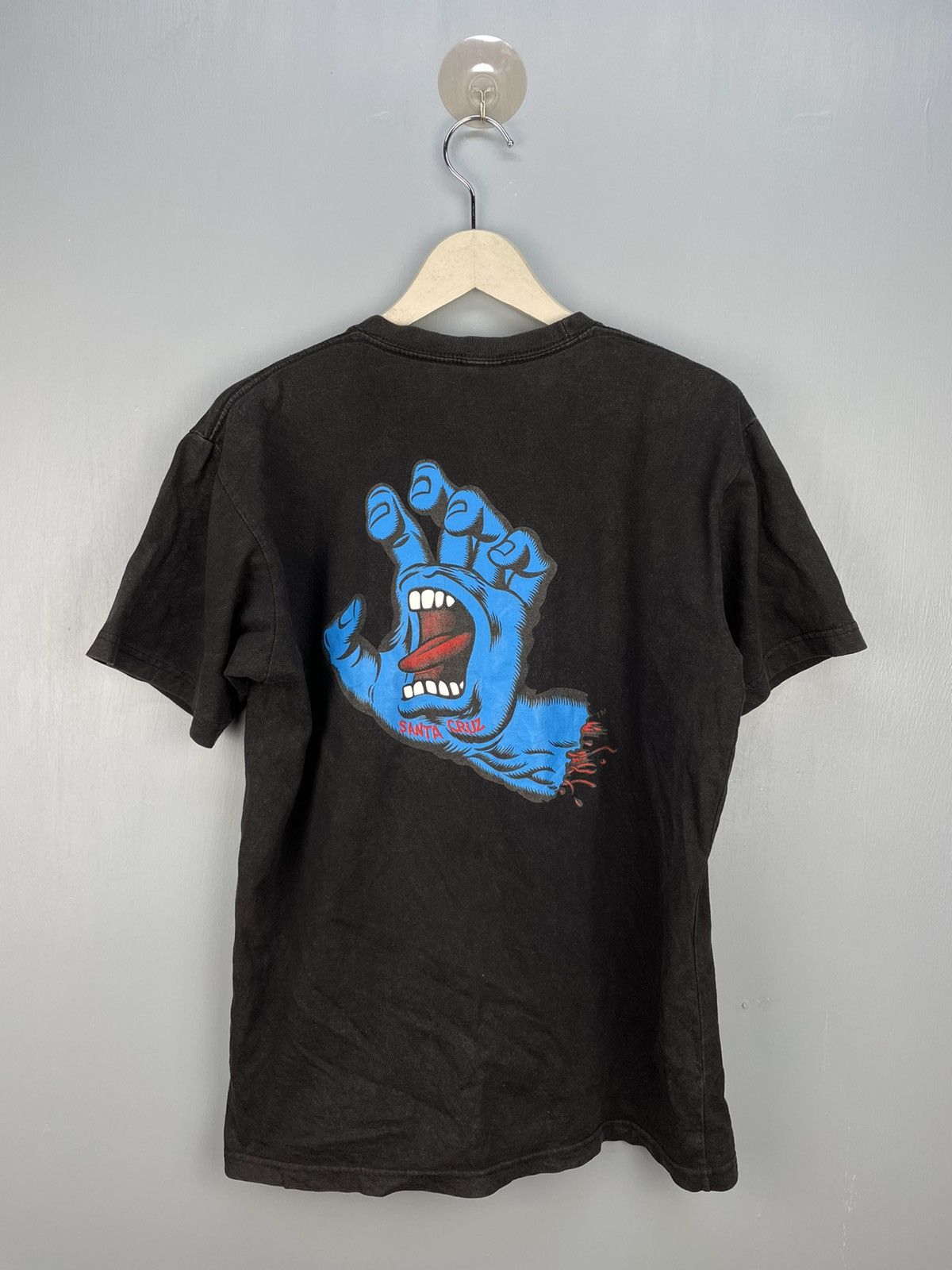 Santa Cruz Skateboards Vintage Santa Cruz screaming hand t shirt Size US M / EU 48-50 / 2 - 1 Thumbnail