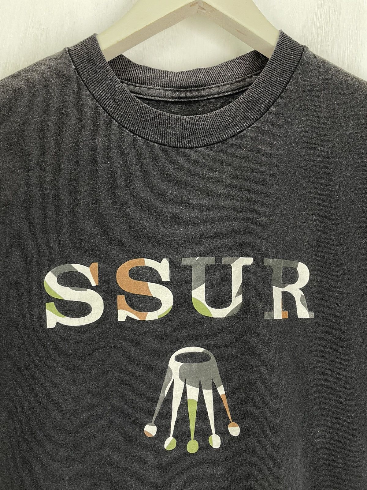 Japanese Brand Vintage SSUR crown logo t shirt streetwear Size US M / EU 48-50 / 2 - 3 Thumbnail