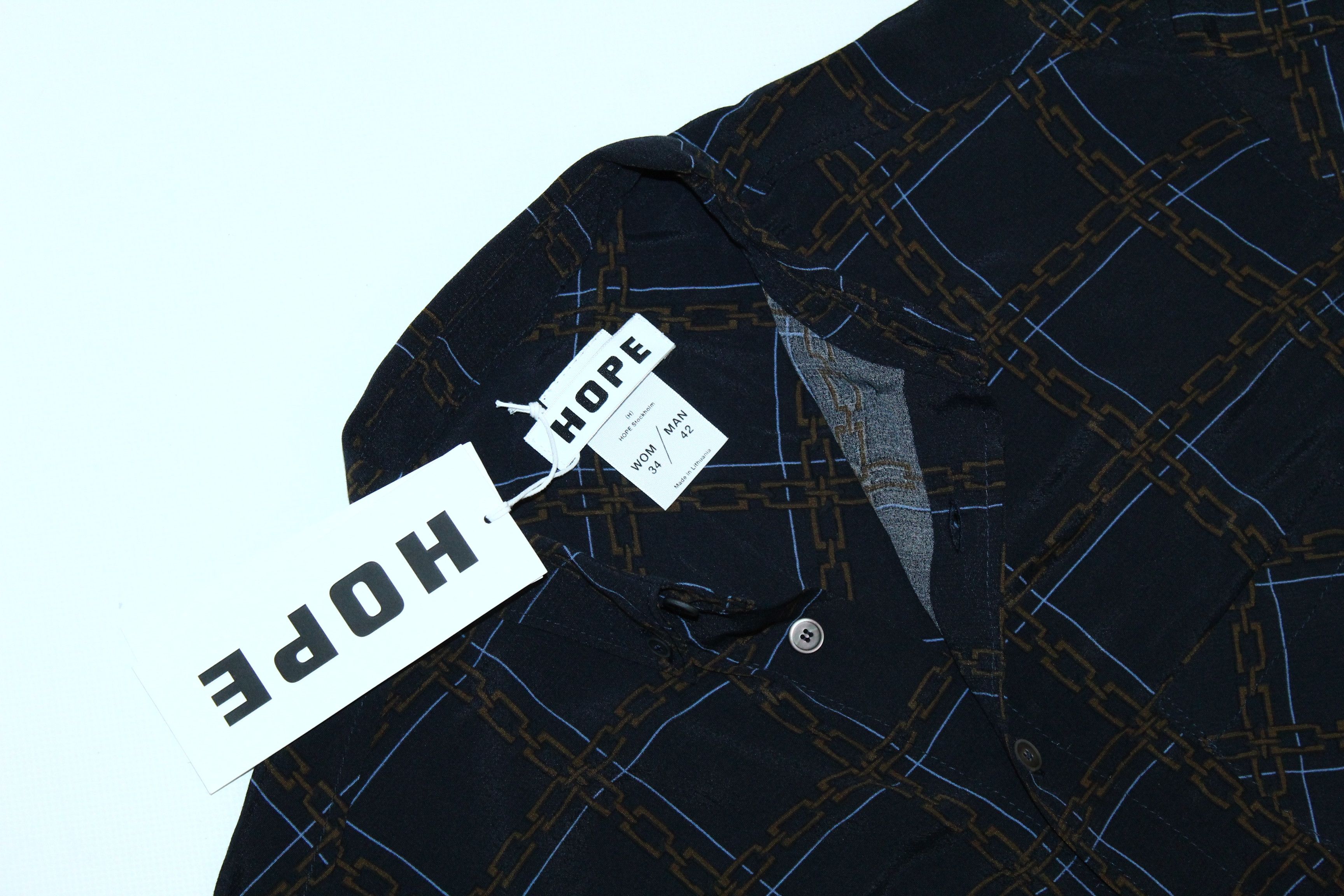 Hope HOPE Dk Blue Chain Mash Shirt 100% viscose. Size US L / EU 52-54 / 3 - 2 Thumbnail