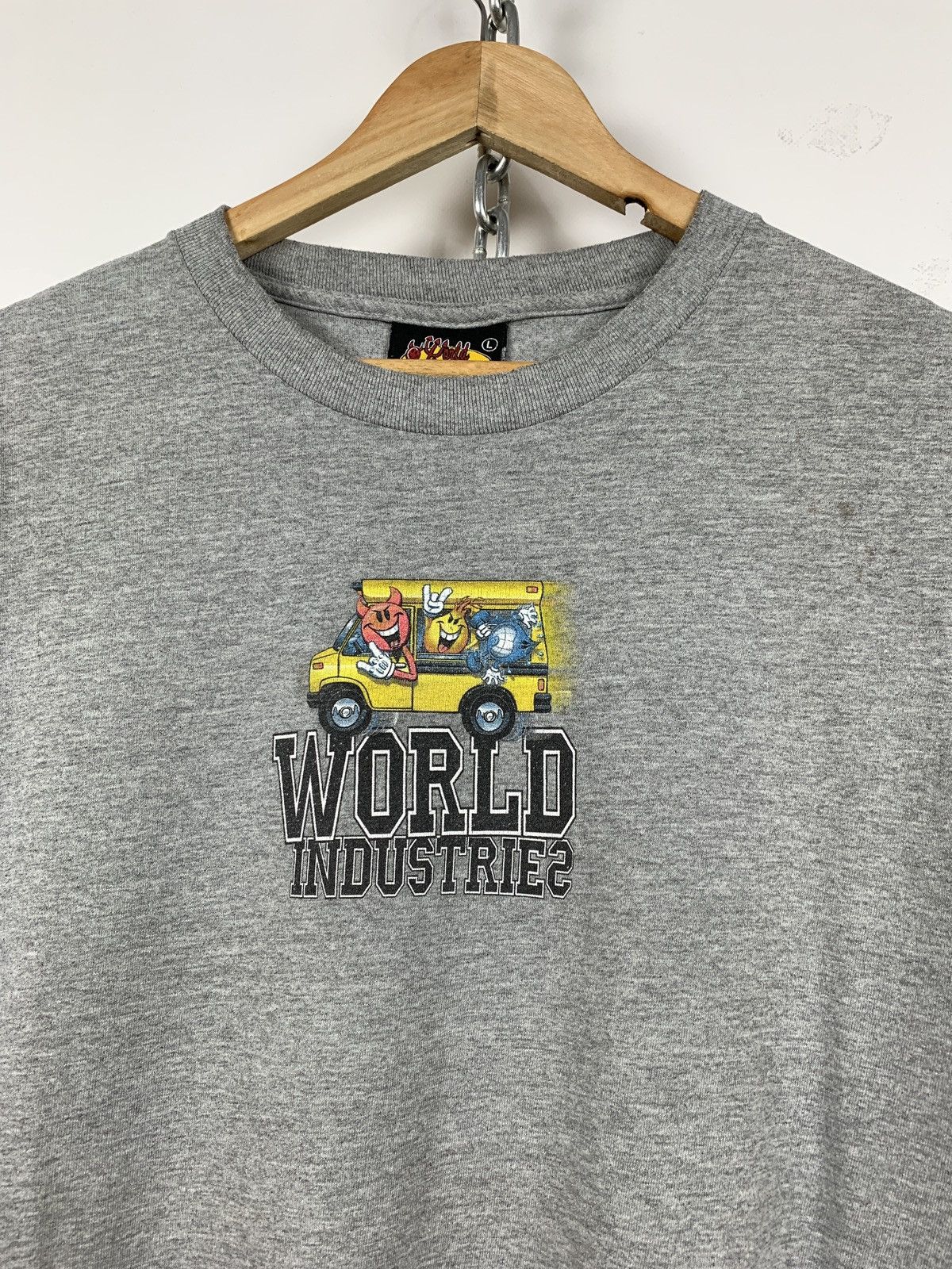 Hook-Ups 00s Vintage World Industries Grey Skateboard T-Shirt Size US L / EU 52-54 / 3 - 1 Thumbnail