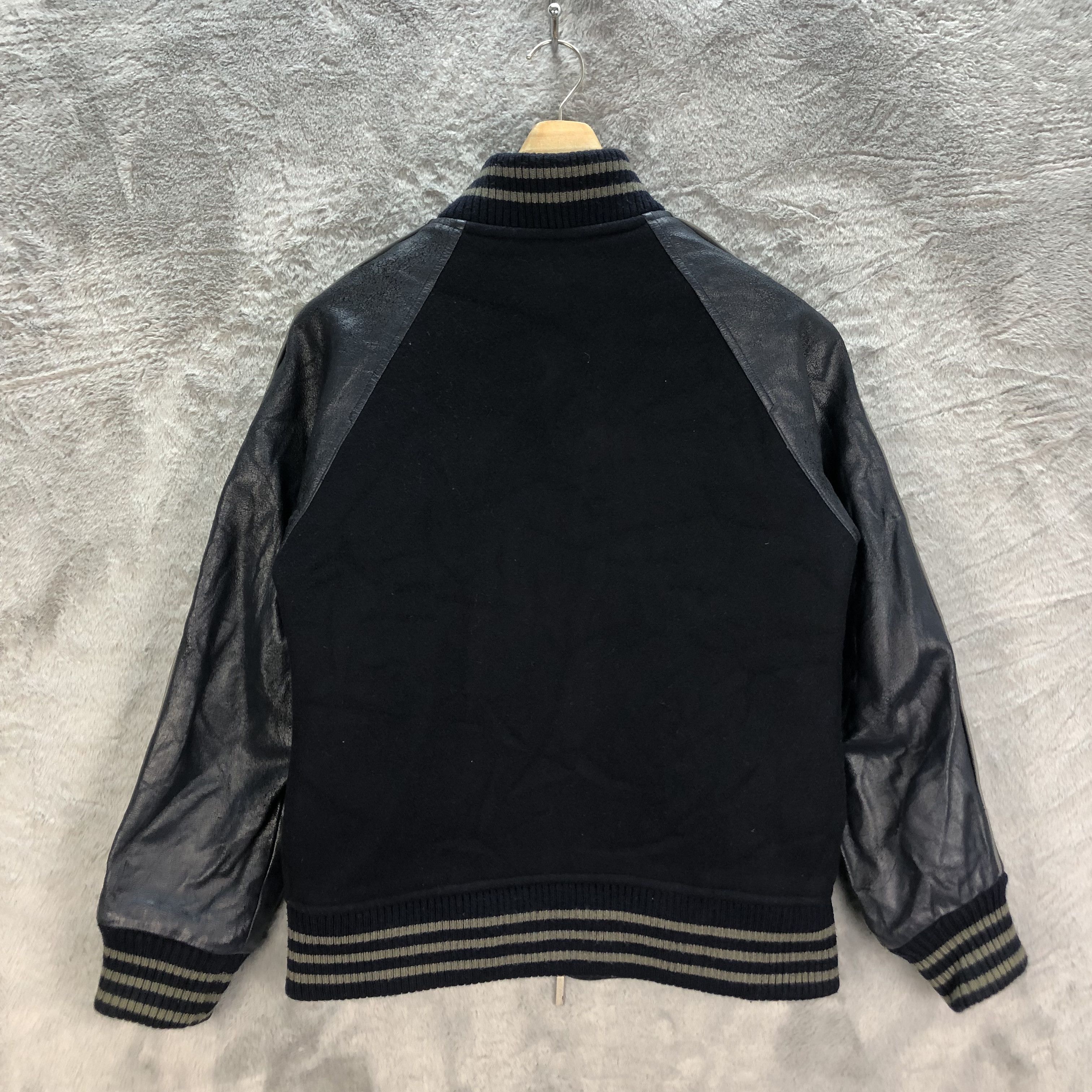 Burberry BURBERRY NOVA CHECK WOOL LEATHER JACKET #6501-69 Size US L / EU 52-54 / 3 - 13 Thumbnail