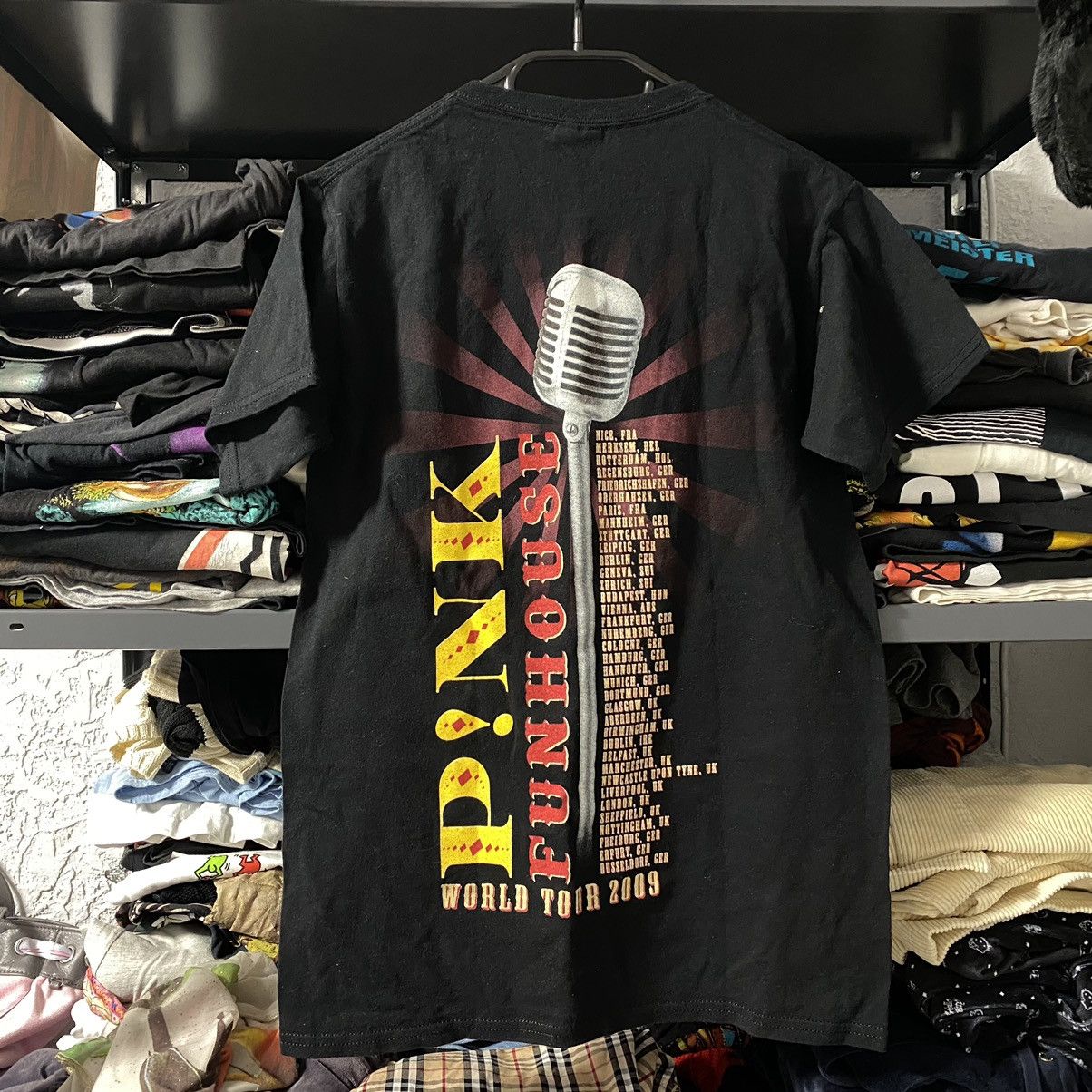 Band Tees PINK FUNHOUSE WORLD TOUR T SHIRT Size US S / EU 44-46 / 1 - 2 Thumbnail