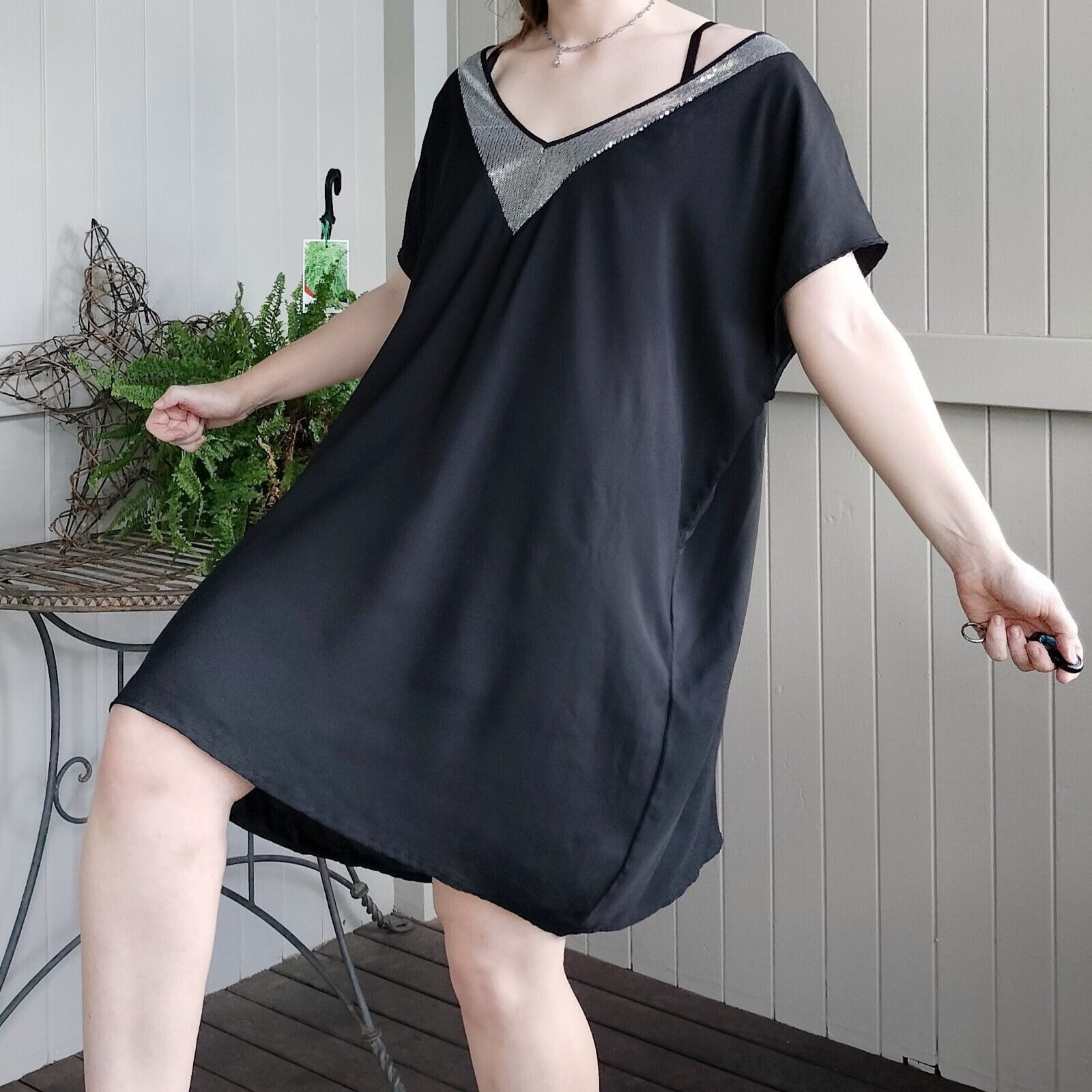 Embellish Autograph Blouse Top Sequin Short Sleeve Satin Embellished Size 3XL / US 20-22 - 4 Thumbnail