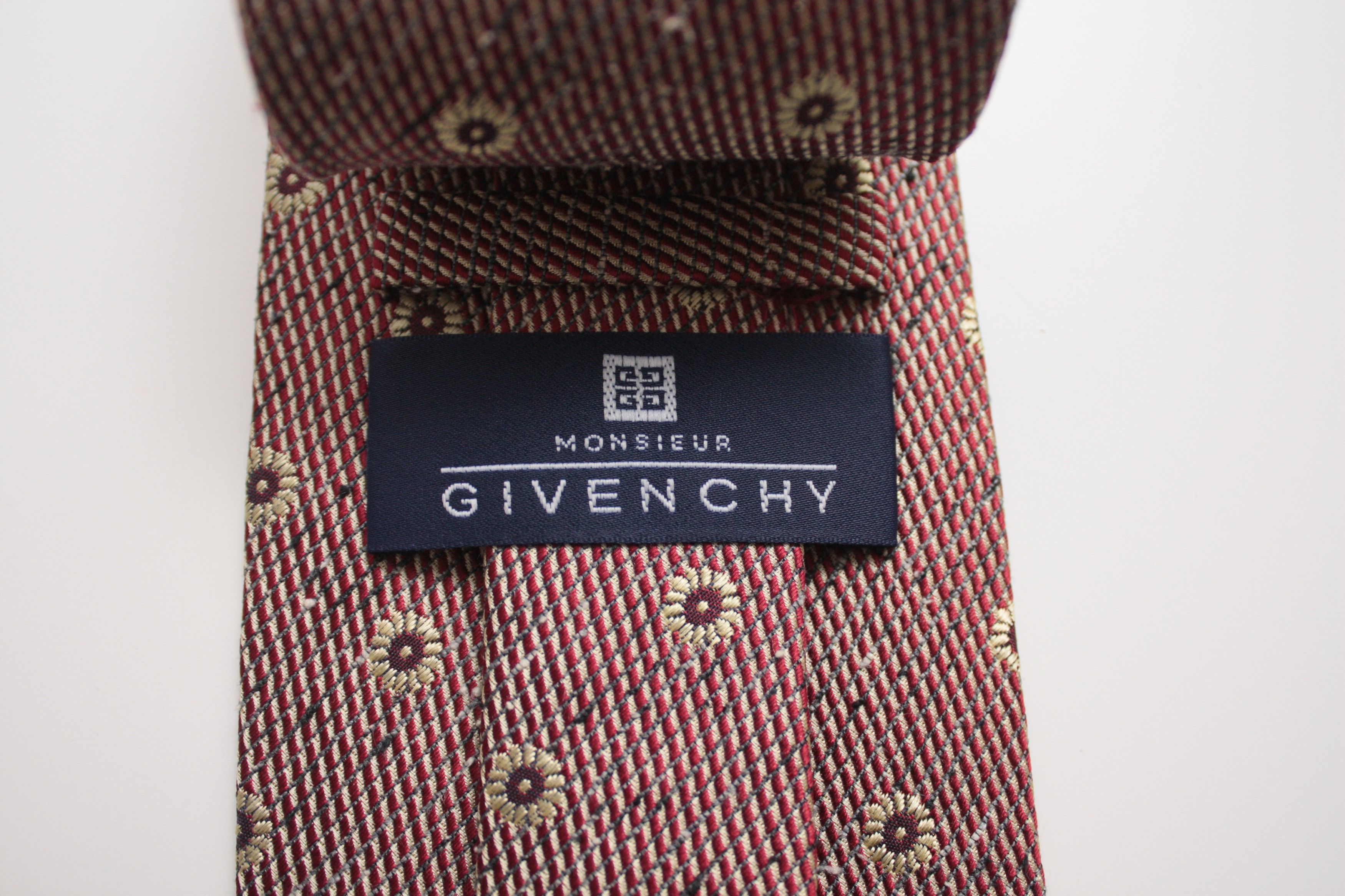 Givenchy Givenchy Monsieur Red Floral Silk Tie Size ONE SIZE - 3 Thumbnail