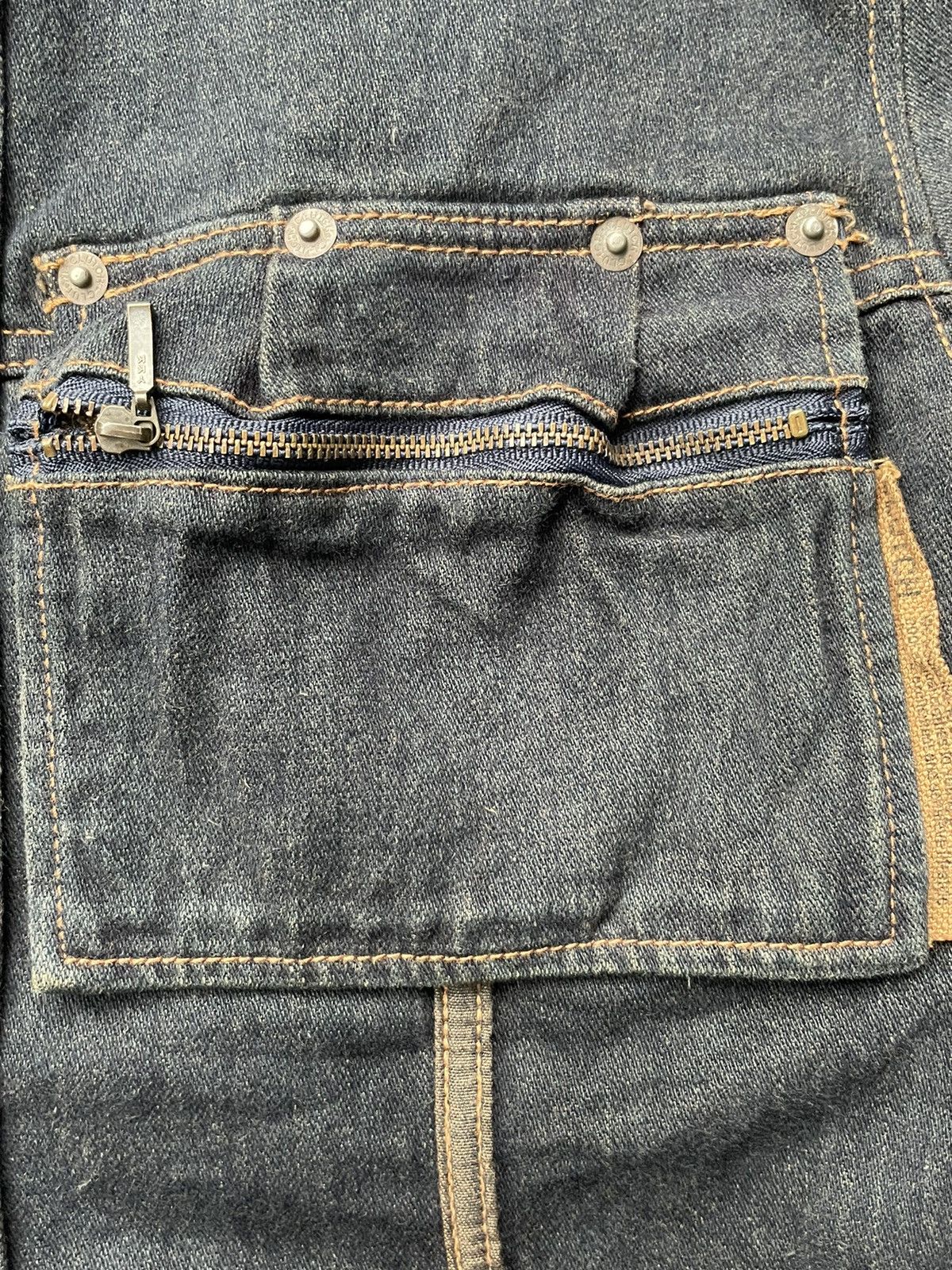 Japanese Brand Vintage Clutch Exclusive Denim Jacket Size US S / EU 44-46 / 1 - 19 Thumbnail