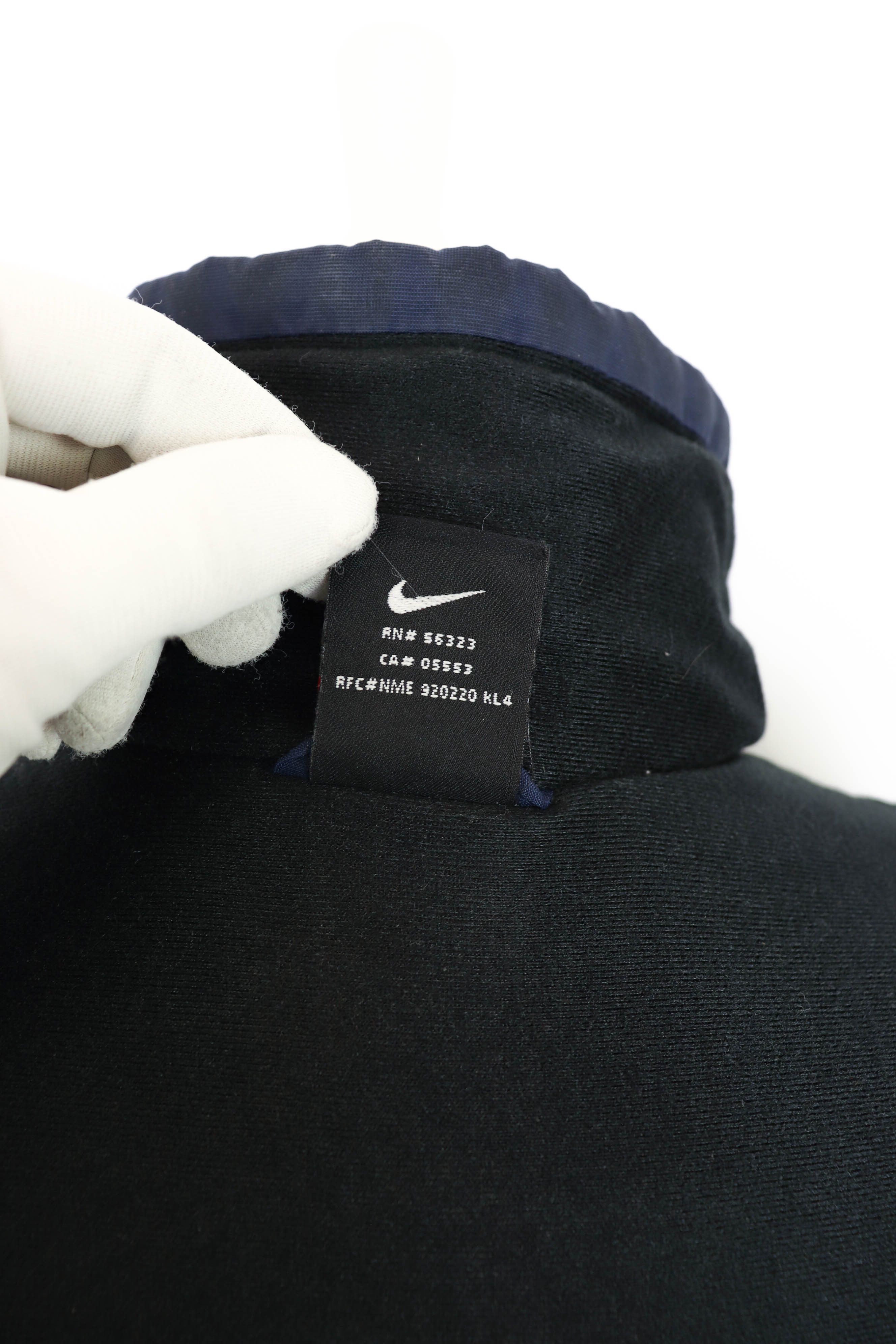 Nike Nike Team Vintage 90s Navy Blue Insulated Nylon Zip Jacket Size US S / EU 44-46 / 1 - 16 Thumbnail