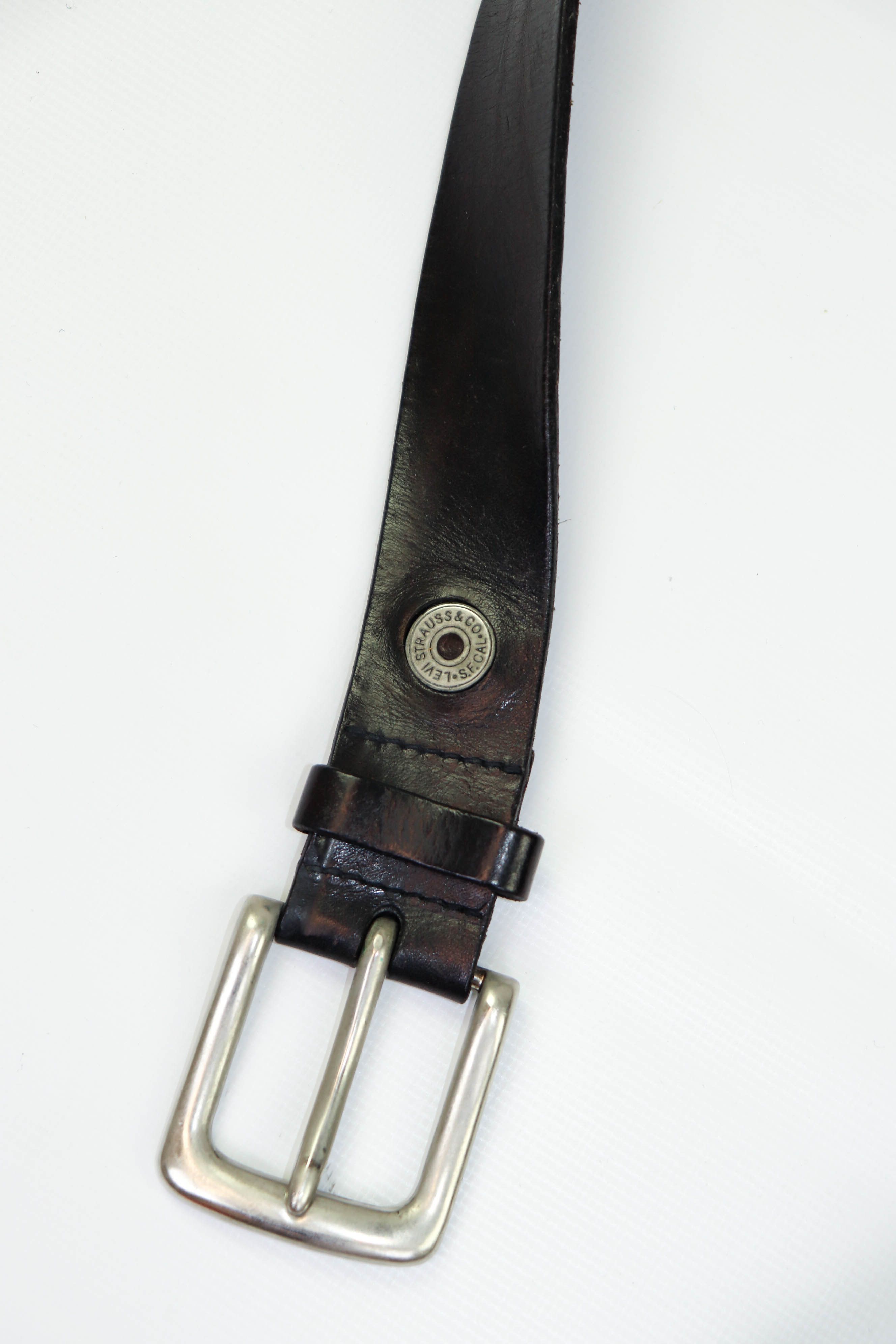 Levi's Levi's Vintage 11LV0223 Black Leather Belt 42/105 Size ONE SIZE - 7 Thumbnail