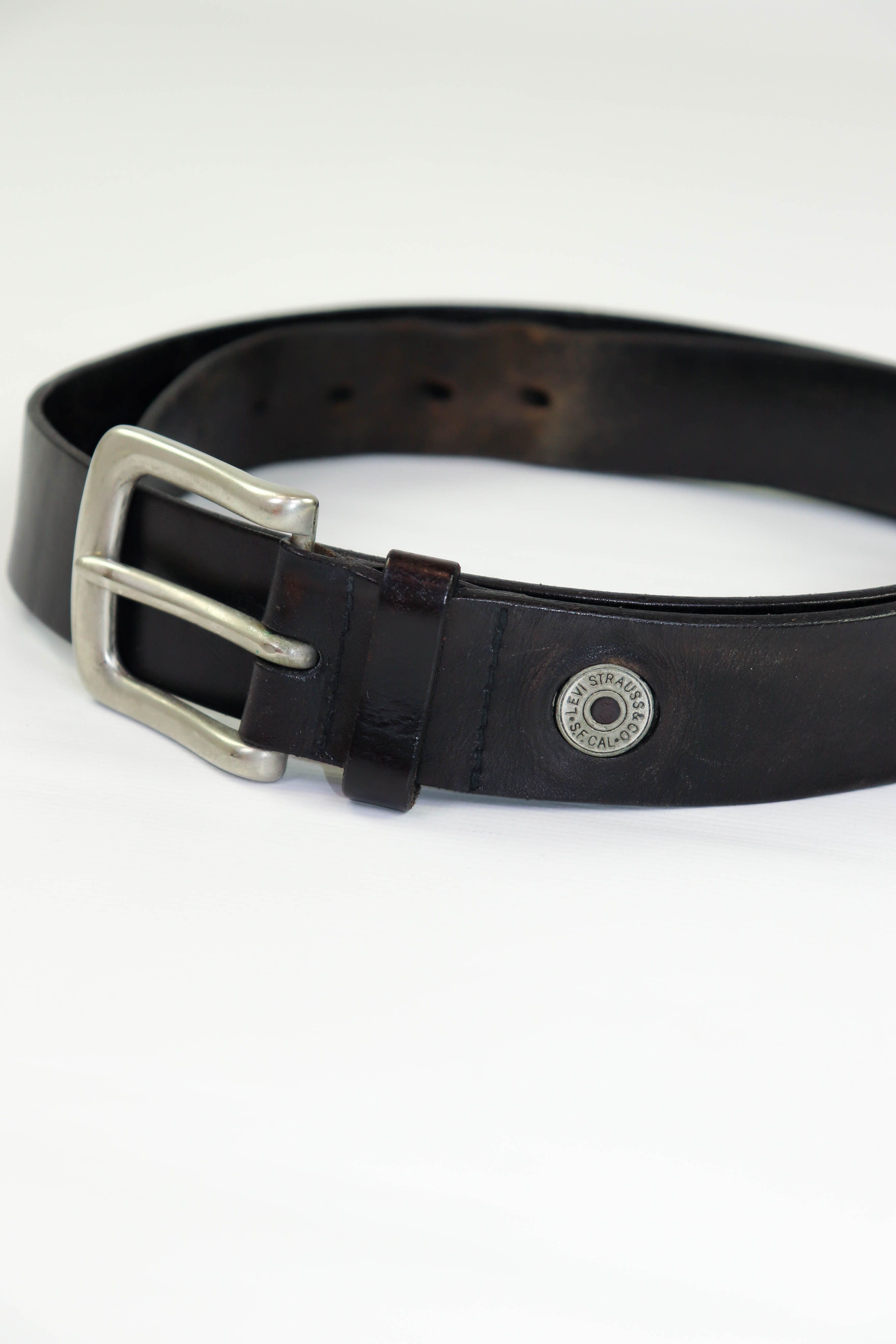 Levi's Levi's Vintage 11LV0223 Black Leather Belt 42/105 Size ONE SIZE - 6 Thumbnail