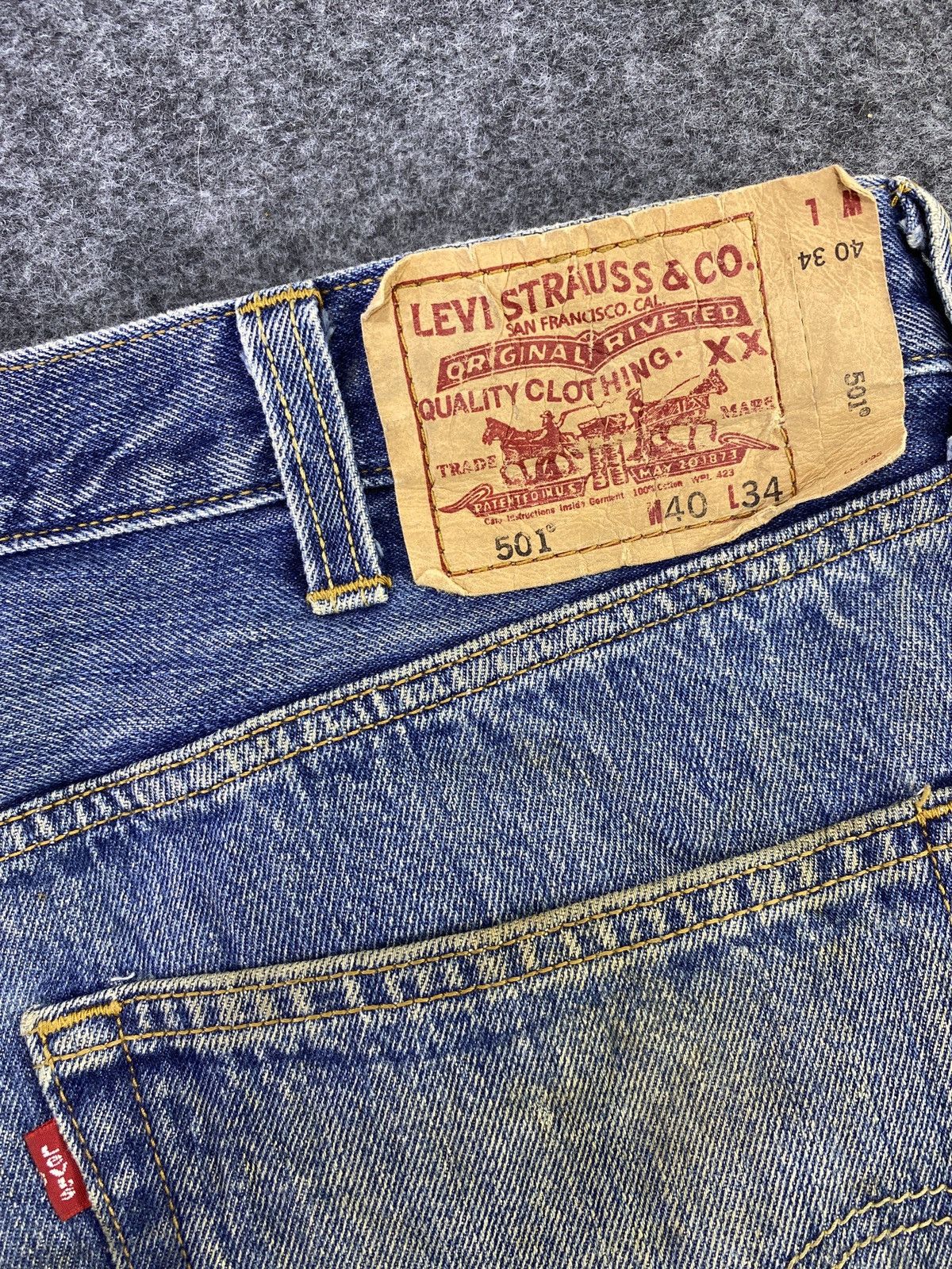 Levi's VINTAGE LEVIS 501 DIRTY BLUE WASH JEANS - J683 Size US 40 / EU 56 - 7 Thumbnail