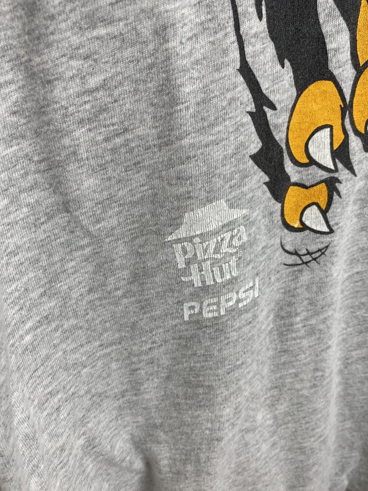 Pepsi 90s Vintage Garfield x Pepsi x Pizza Hut T-Shirt In Grey Size US L / EU 52-54 / 3 - 4 Thumbnail
