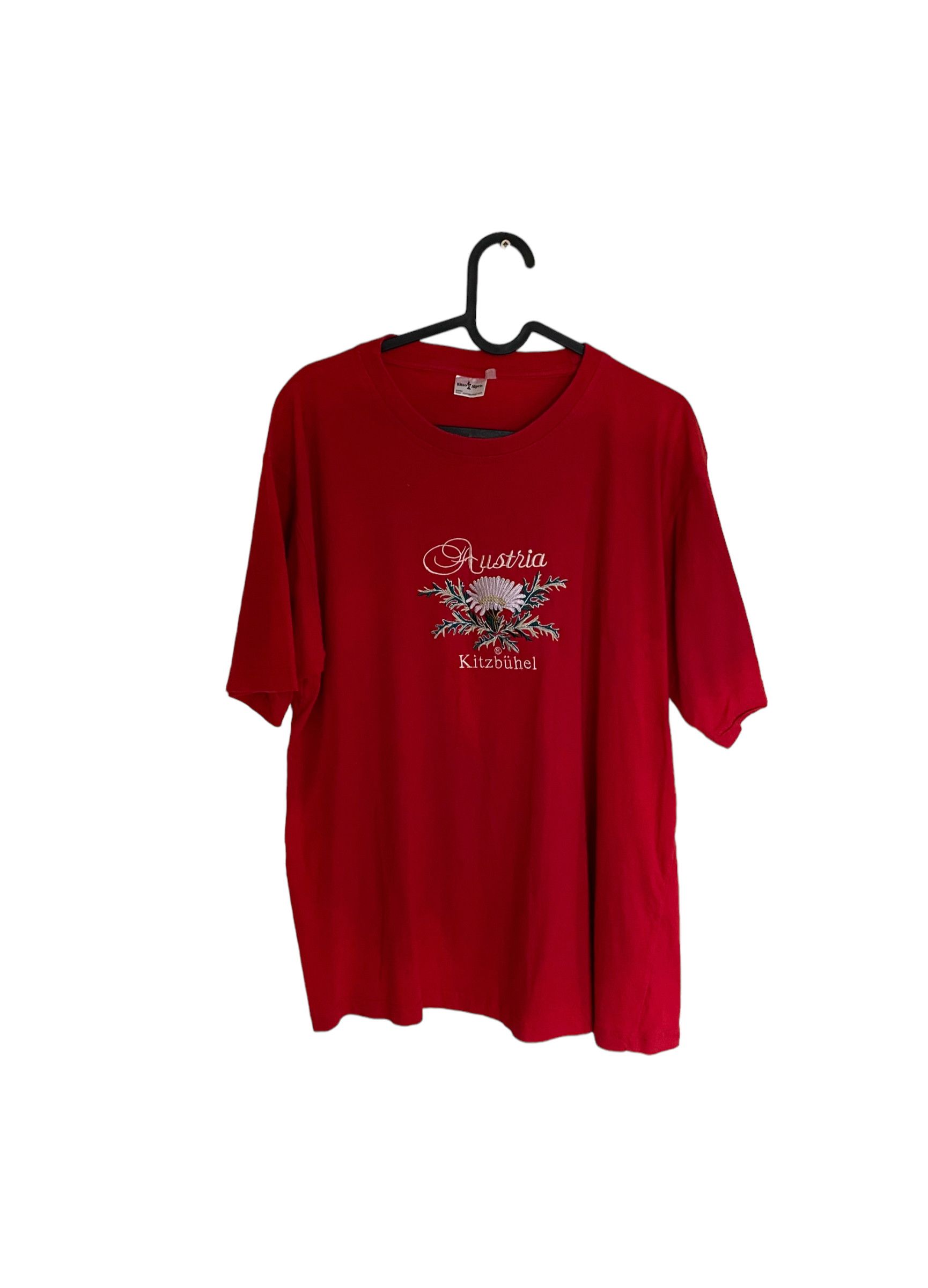 Vintage Vintage 90s' Austria embroidered tee Size US L / EU 52-54 / 3 - 1 Thumbnail