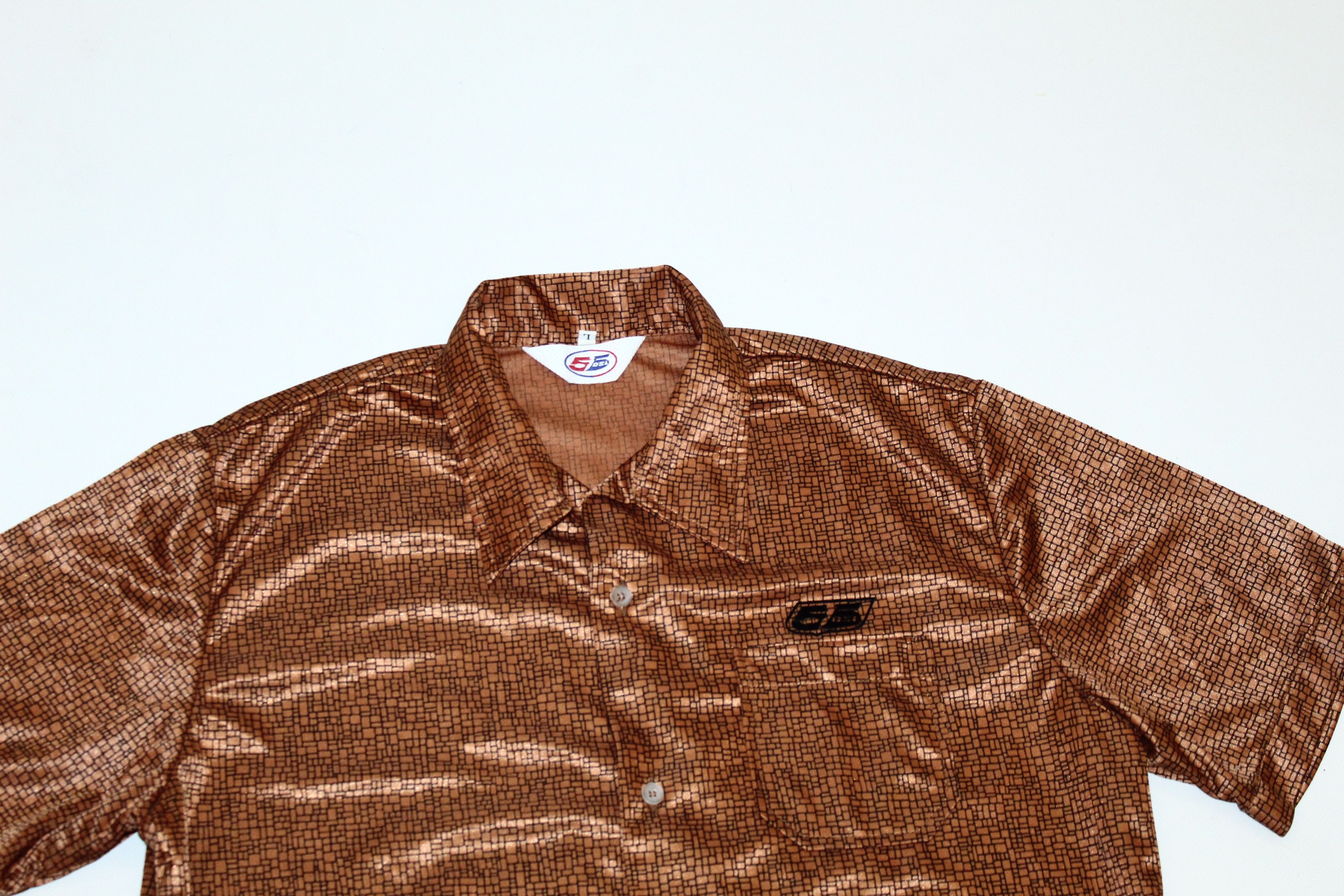 55DSL GRAIL💥 RARE! 55DSL Crazy Abstract Gold Metalyx s/s shirt Size US L / EU 52-54 / 3 - 7 Thumbnail