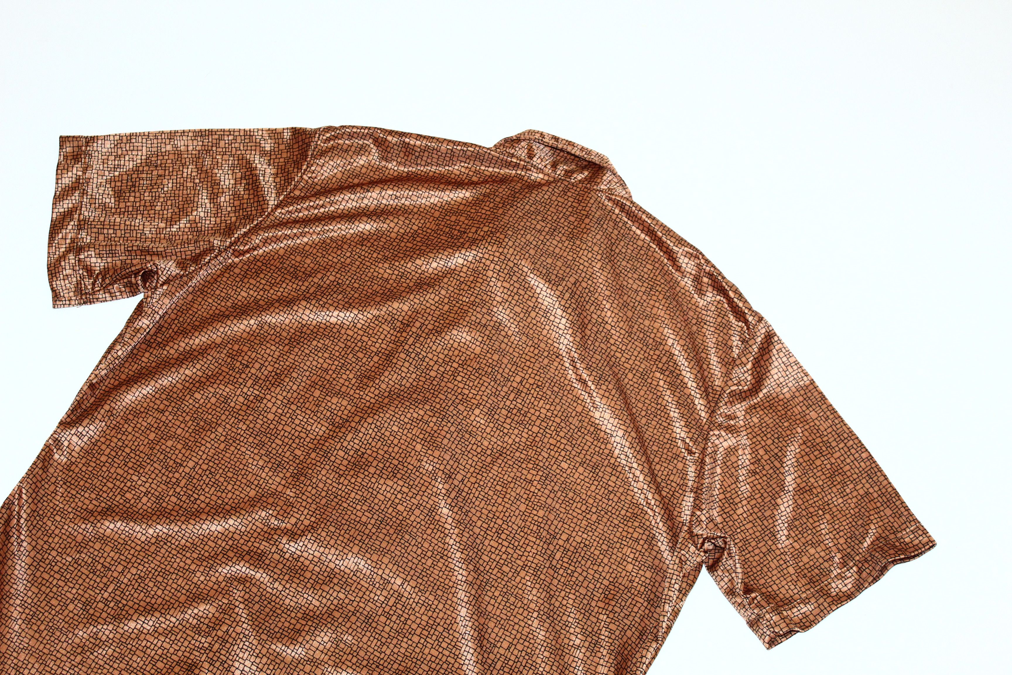 55DSL GRAIL💥 RARE! 55DSL Crazy Abstract Gold Metalyx s/s shirt Size US L / EU 52-54 / 3 - 6 Thumbnail