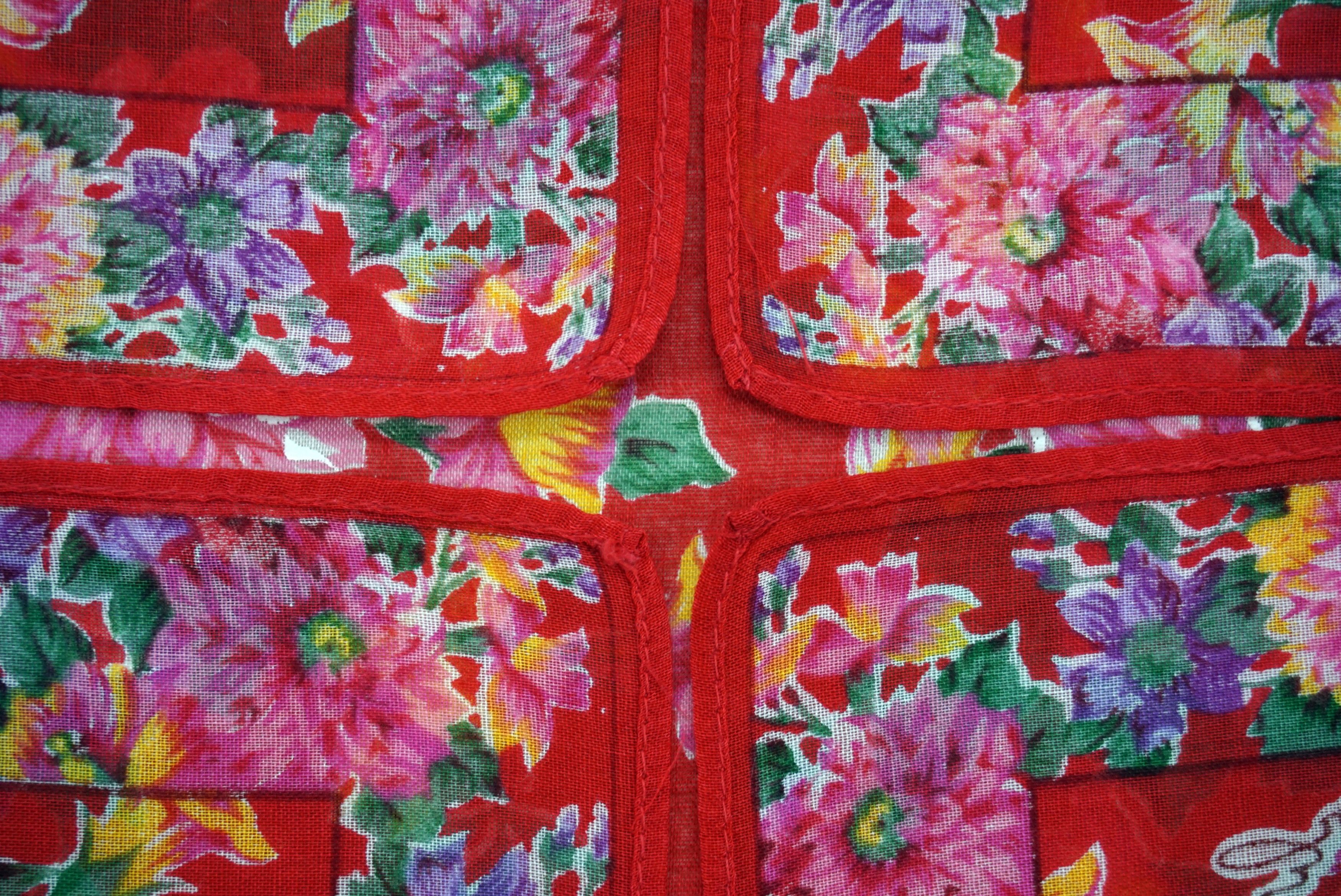 Kenzo Kenzo Hanky Red Motif Floral Print Kerchief Size ONE SIZE - 9 Preview