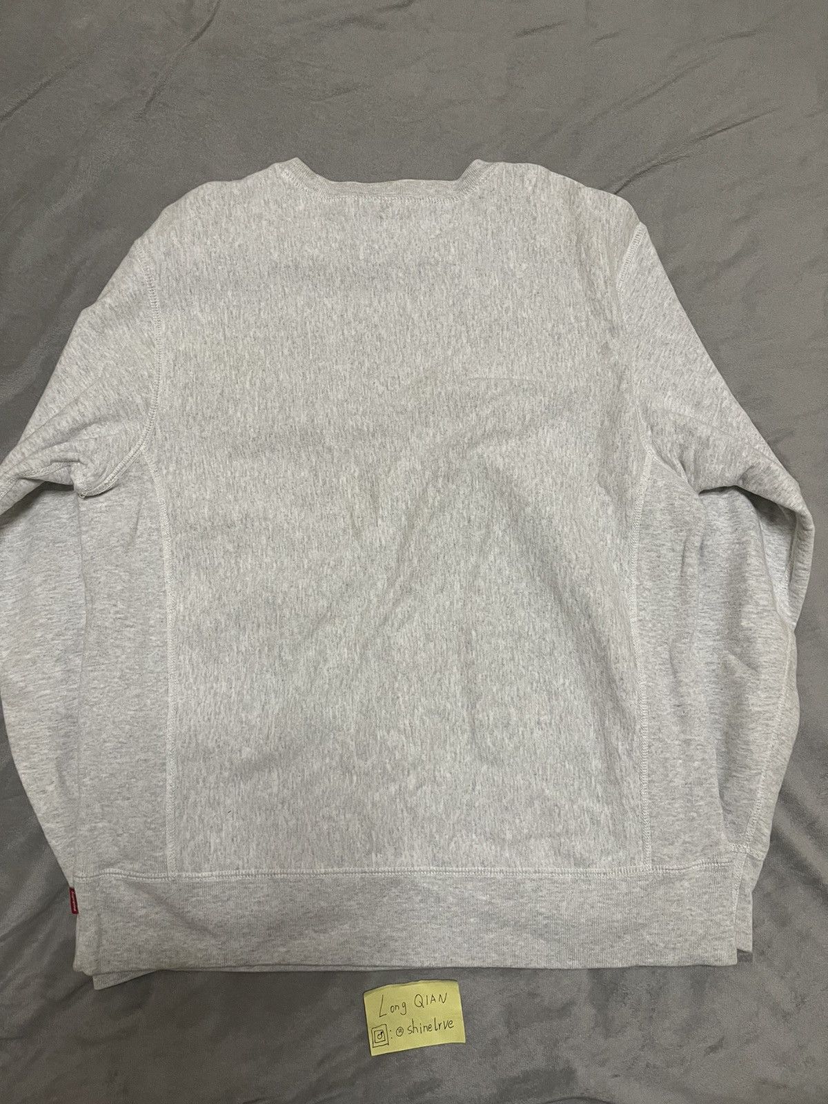 Supreme Supreme fw18 grey box logo crewneck red on grey Size US M / EU 48-50 / 2 - 2 Thumbnail