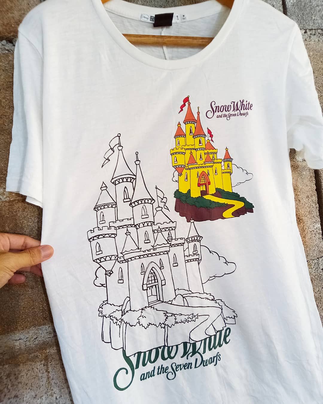 Undercover Snow White and The Seven Dwarf x Undercover Uniqlo Size US M / EU 48-50 / 2 - 2 Thumbnail