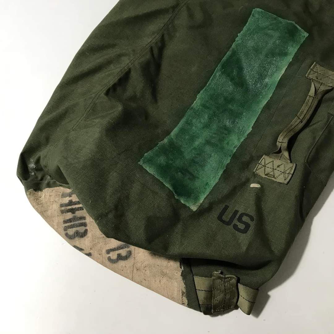 Vintage Vintage 70s Military Canvas Duffel Bag USMC WW2 fashion Size ONE SIZE - 4 Thumbnail