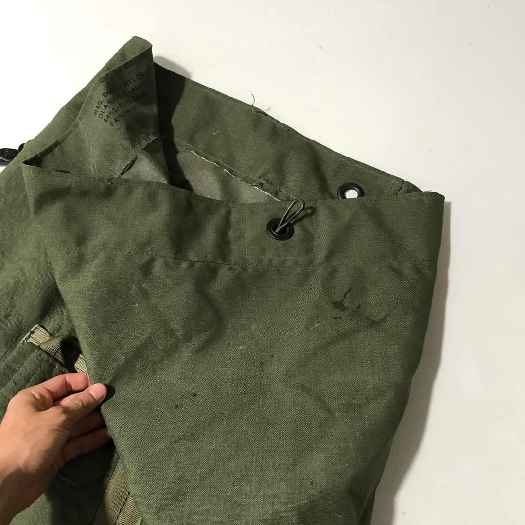 Vintage Vintage 70s Military Canvas Duffel Bag USMC WW2 fashion Size ONE SIZE - 5 Thumbnail
