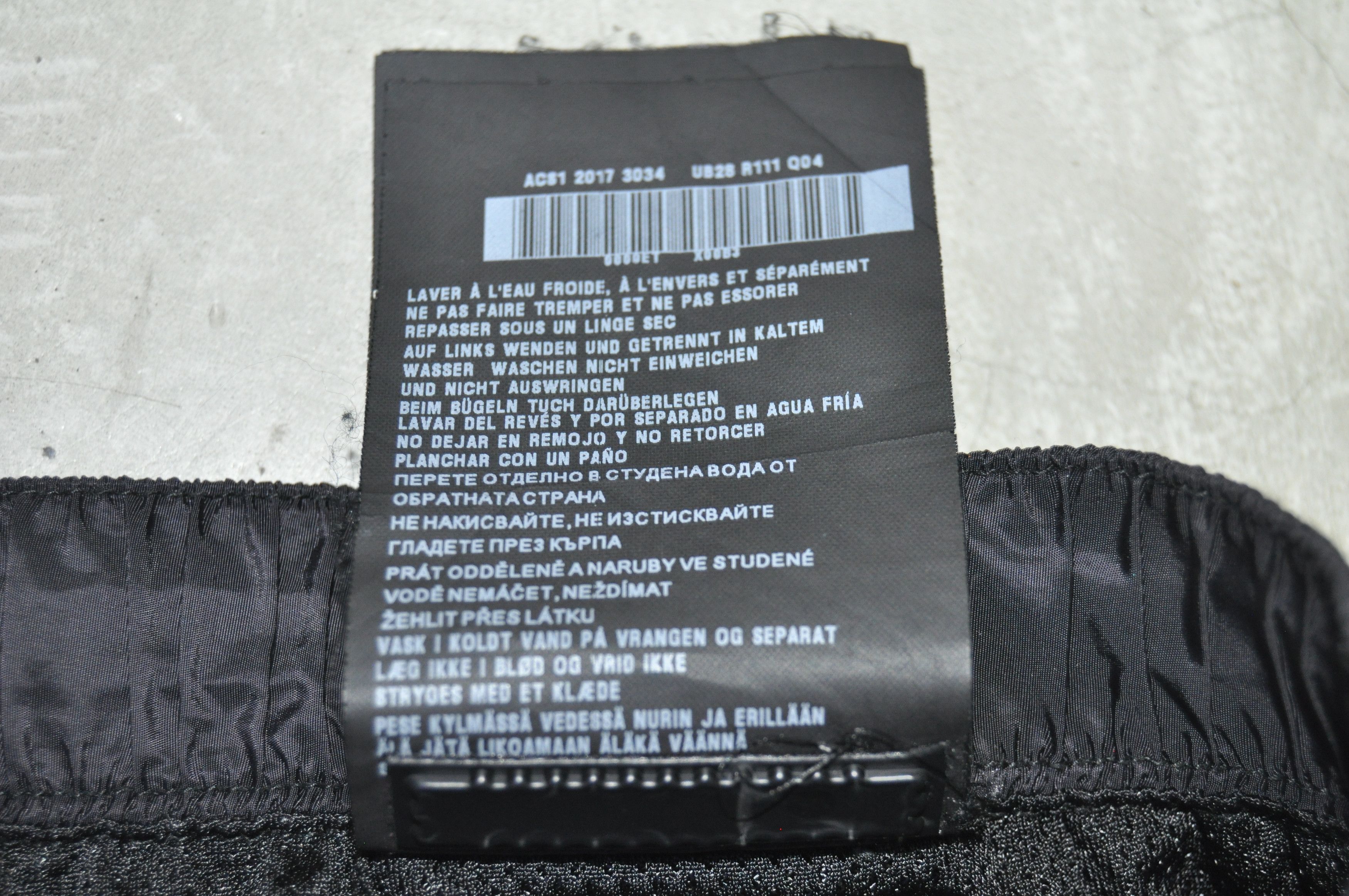 Prada Prada - S/S 18 - Trunks Size US 30 / EU 46 - 11 Thumbnail