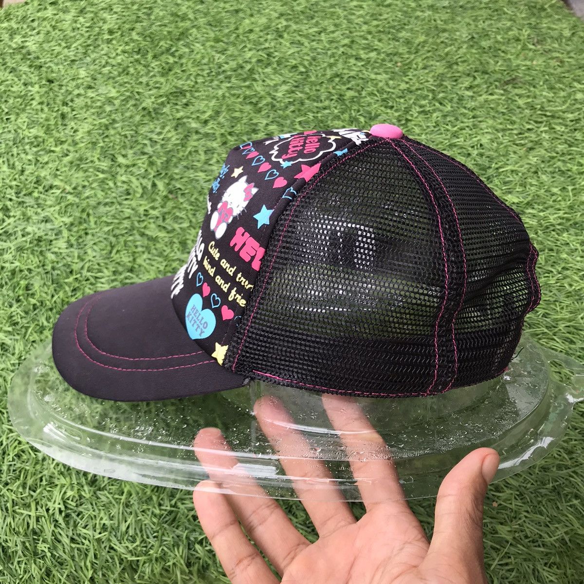 Japanese Brand × Vintage Vintage Hello Kitty Trucker Size ONE SIZE - 3 Thumbnail