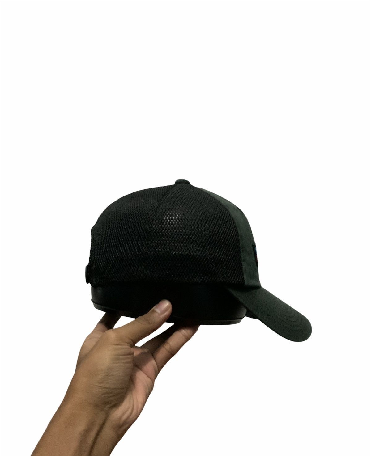 Japanese Brand 24 Hour Television 37 Love Saves The Earth Trucker Hat Size ONE SIZE - 3 Thumbnail