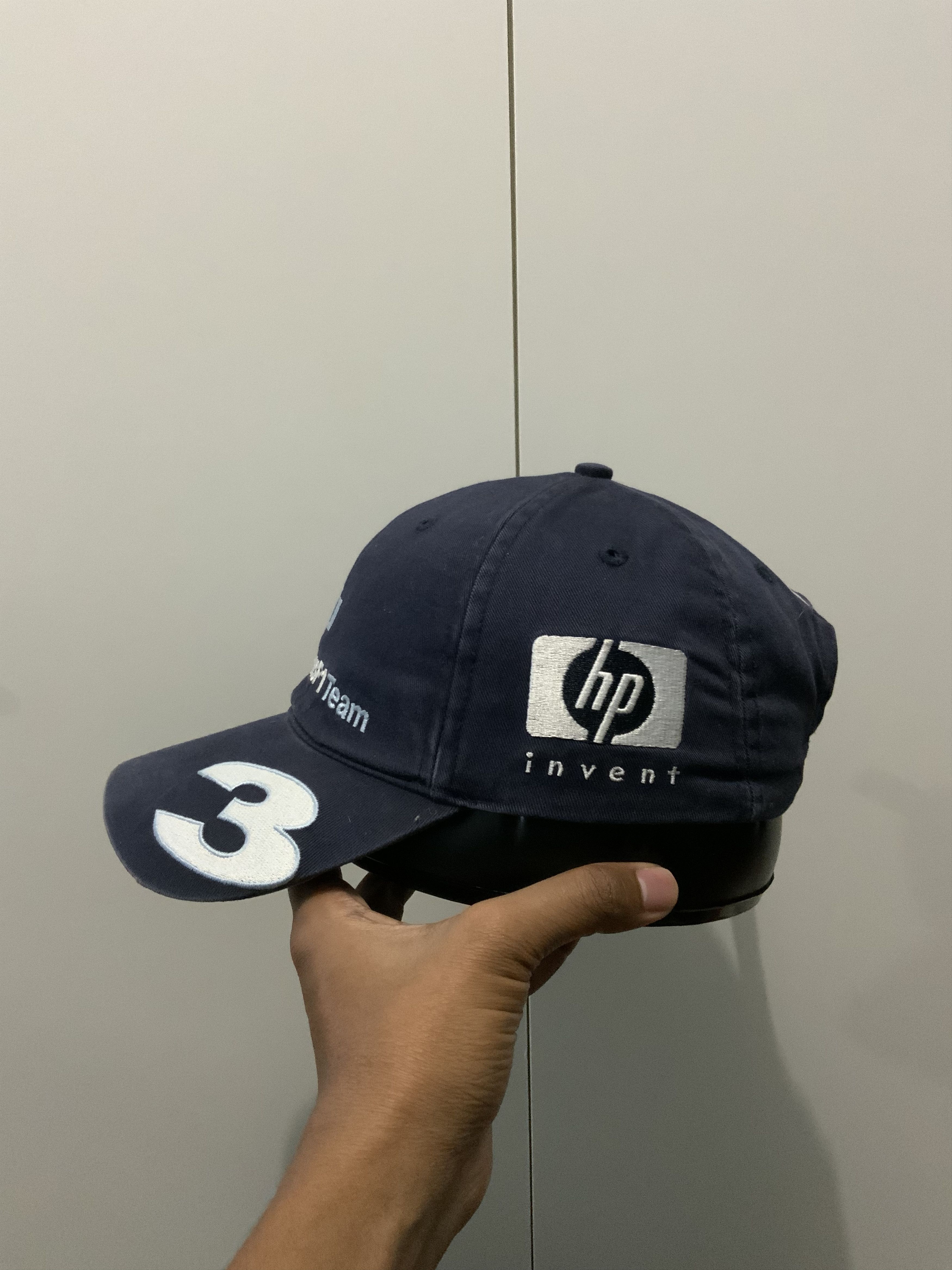 BMW Vintage Archieve Y2k Montoya BMW Wiliams F1 Team Hat Size ONE SIZE - 6 Thumbnail