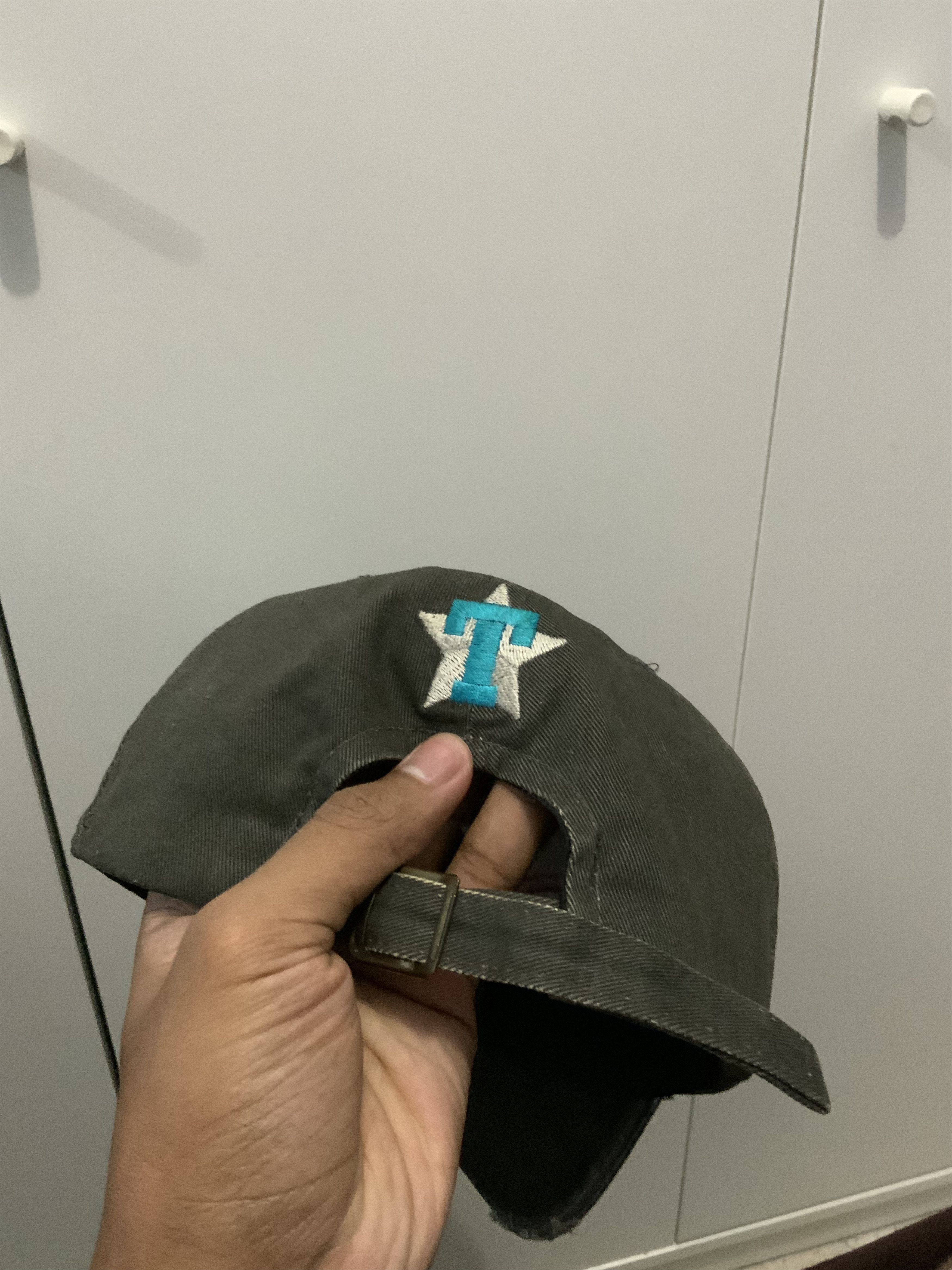 Vintage Vintage Taz-Mania Looney Tunes Hat Size ONE SIZE - 17 Thumbnail