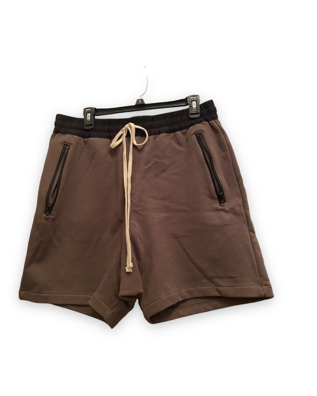 Fear of god fog cheap essentials drawstring shorts chinchilla