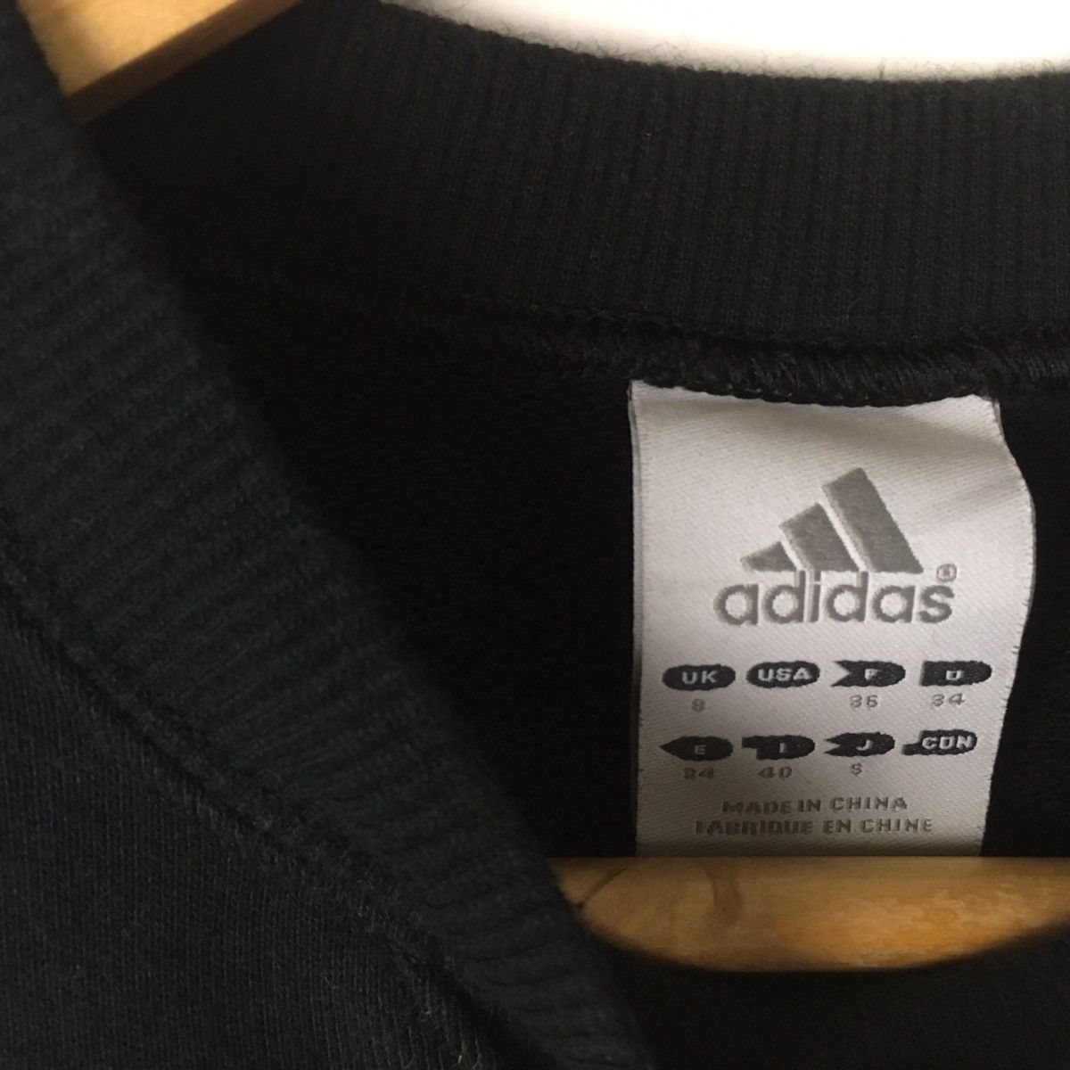 Adidas Adidas Black Colour XSmall Crewneck Sweatshirt Size US XS / EU 42 / 0 - 4 Thumbnail
