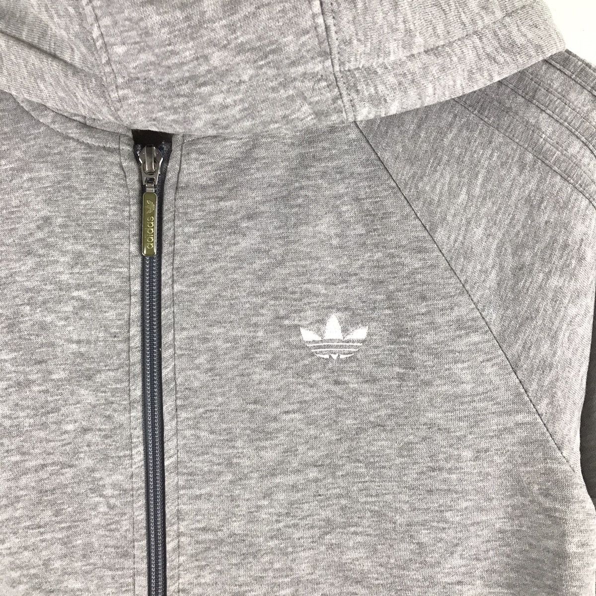 Adidas Vintage Adidas Zipper Hoodie Grey Colour Sweatshirt Size US S / EU 44-46 / 1 - 2 Thumbnail