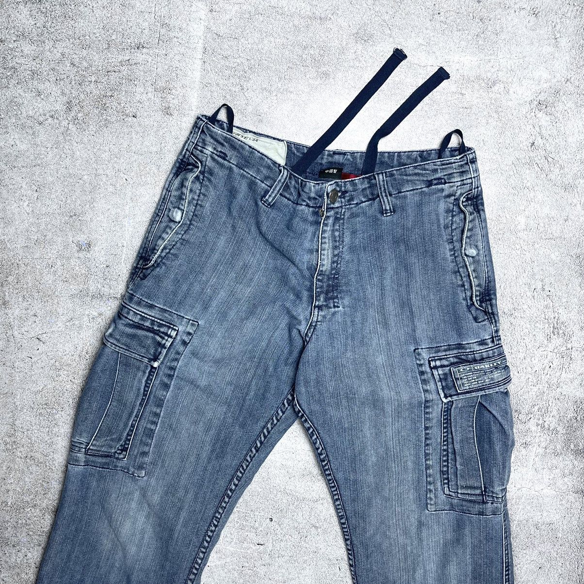 Oakley × Vintage Vintage Oakley Y2K Cargo Denim Jeans Size: 32 Size US 32 / EU 48 - 2 Thumbnail