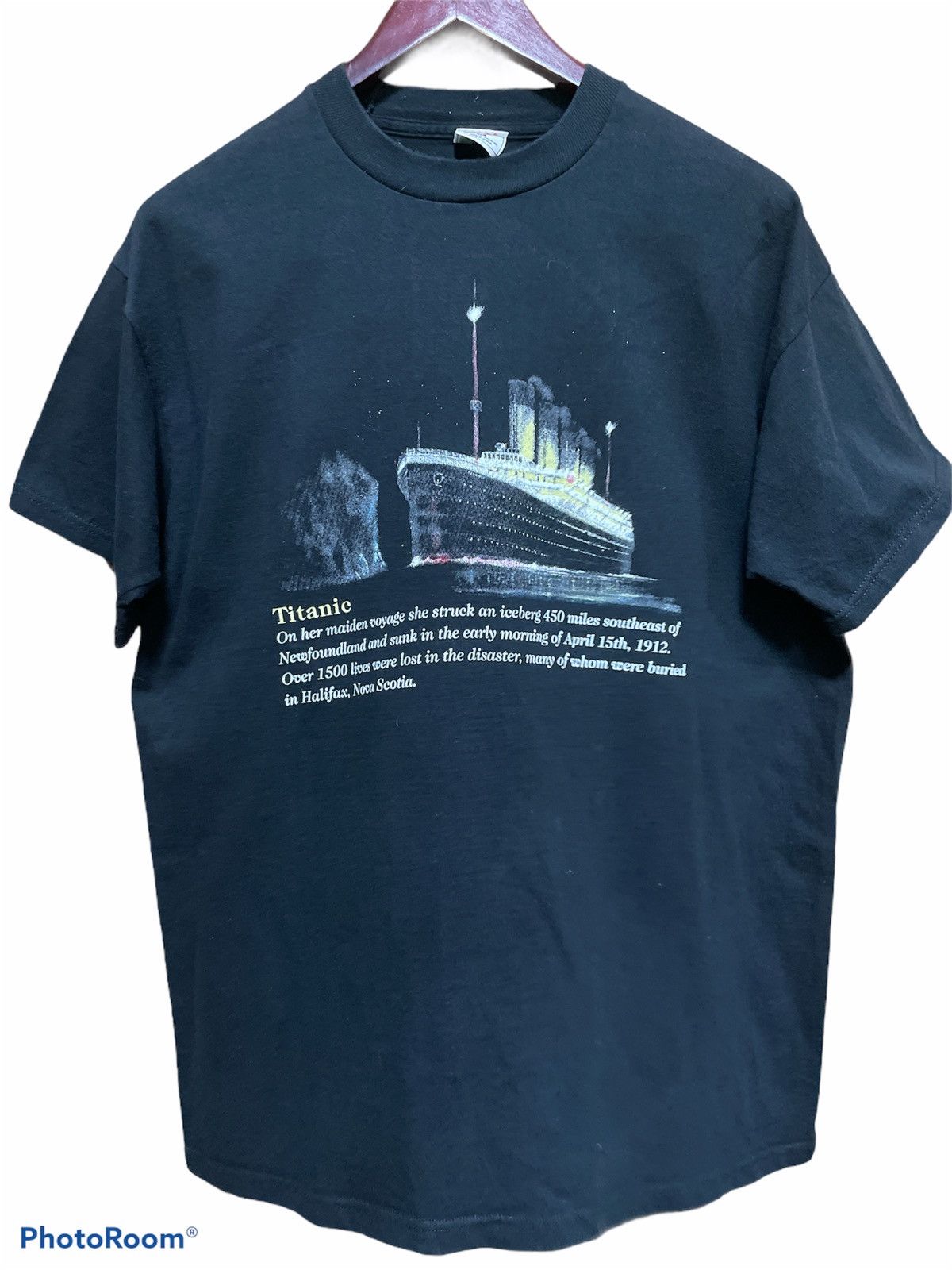 Vintage Rare Titanic vintage Movie Size US XL / EU 56 / 4 - 1 Thumbnail
