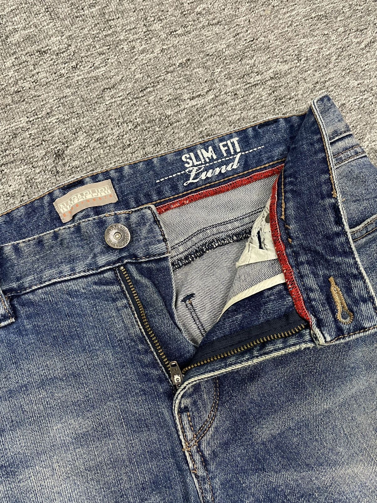 Napapijri × Vintage Vintage Napapijri Slim Fit Jeans Stretch Faded Blue Wash Size US 34 / EU 50 - 4 Thumbnail