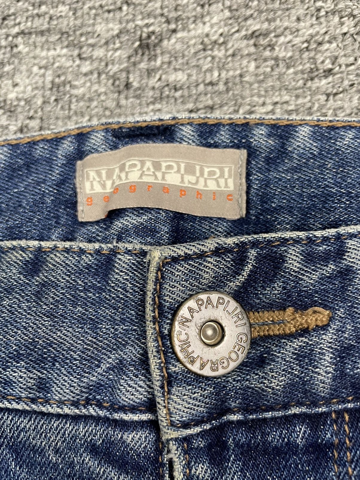 Napapijri × Vintage Vintage Napapijri Slim Fit Jeans Stretch Faded Blue Wash Size US 34 / EU 50 - 3 Thumbnail