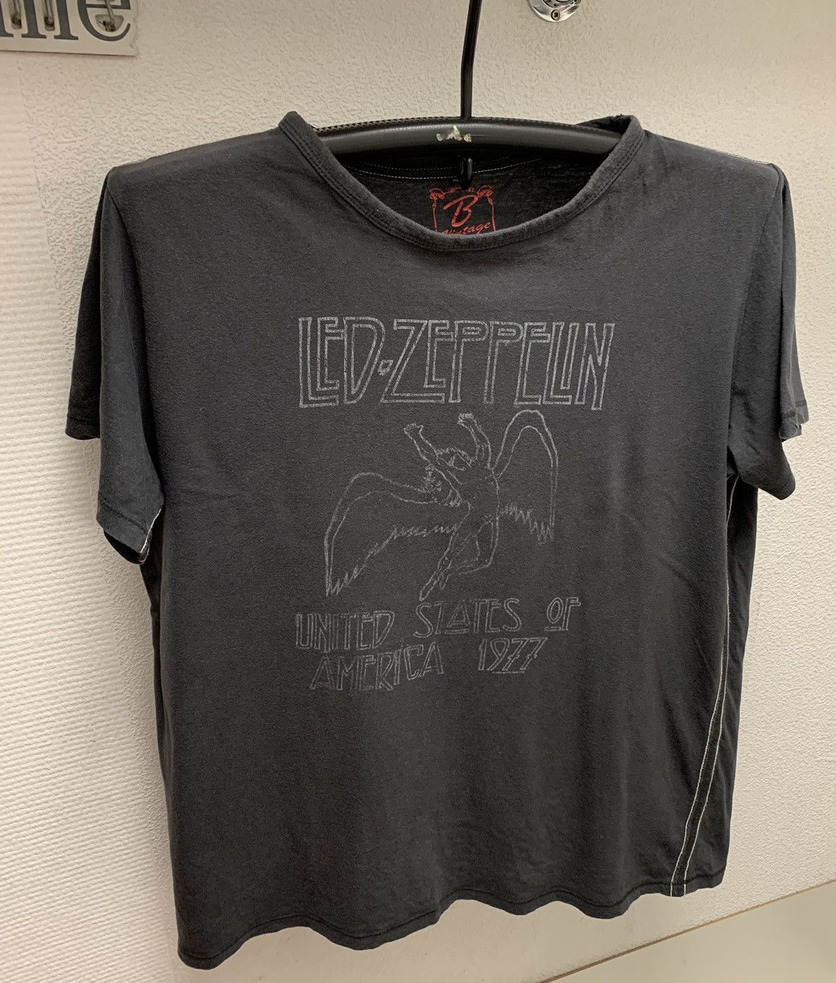 Band Tees Led Zeppelin united state of America 1977 t-shirt Xl 2003 Size US XL / EU 56 / 4 - 1 Thumbnail