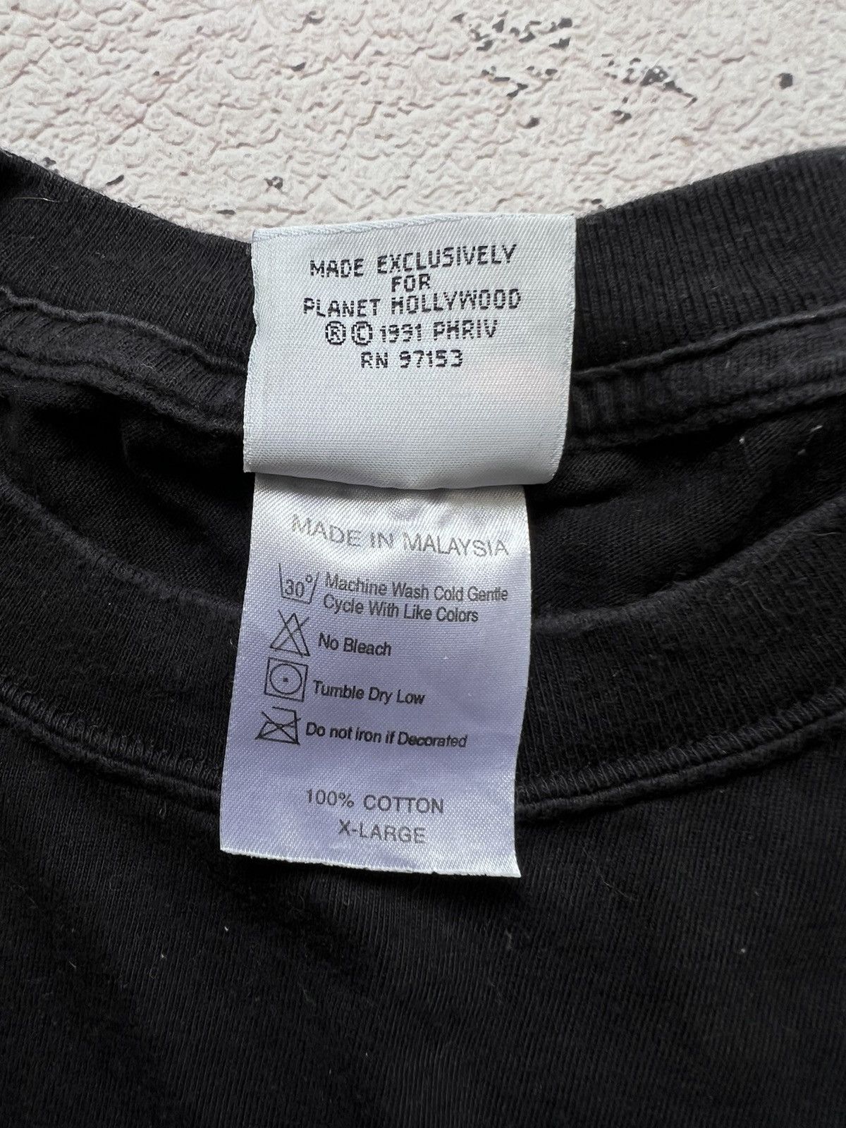 Planet Hollywood × Vintage Vintage 1991 Planet Hollywood Singapore Tee Shirt Size US XL / EU 56 / 4 - 5 Thumbnail