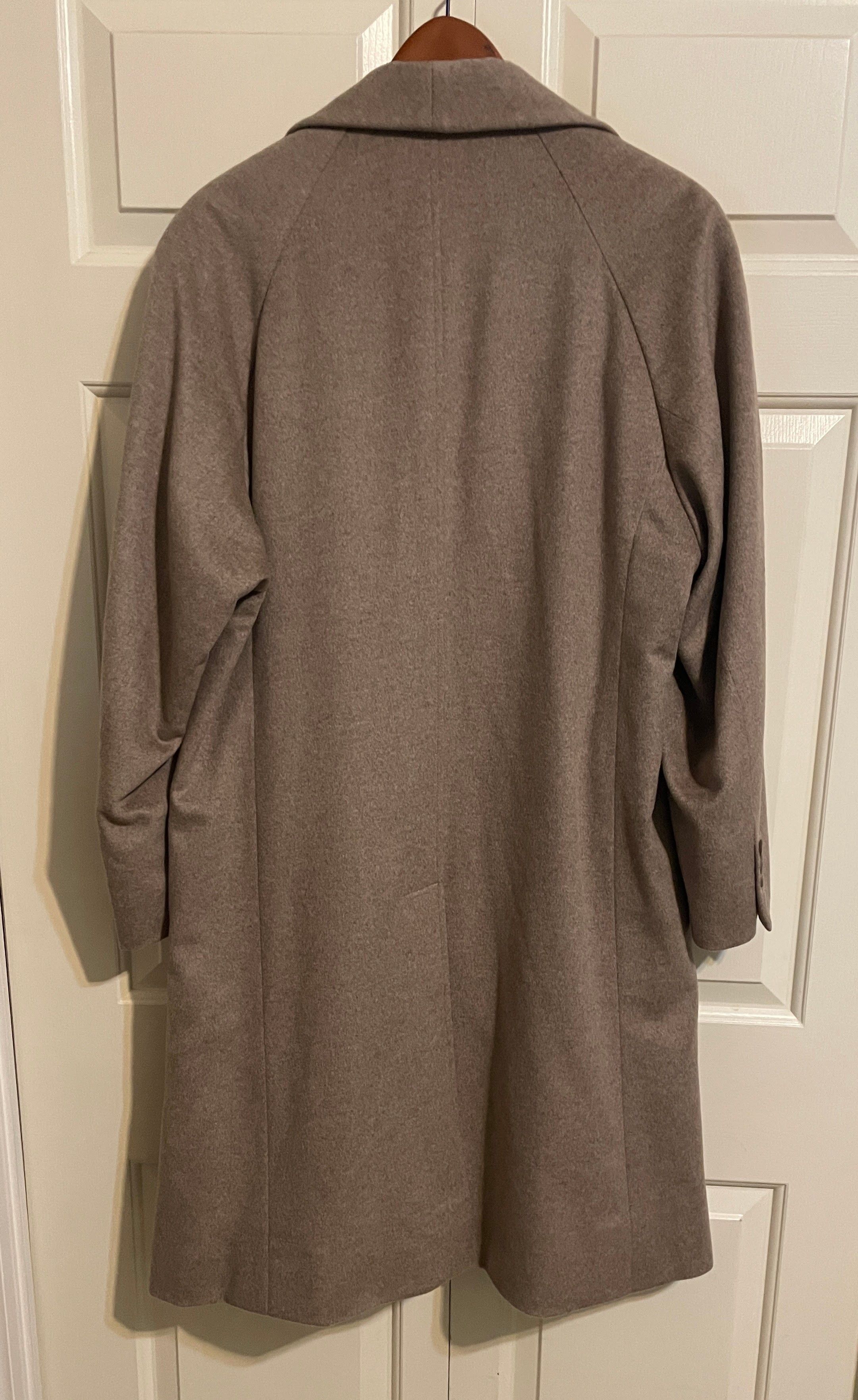 Other RARE Cashmere Overcoat worn by Ian McShane in American Gods Size US M / EU 48-50 / 2 - 4 Thumbnail
