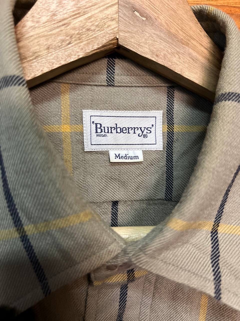 Burberry BURBERRY WOOL SHIRT Size US M / EU 48-50 / 2 - 9 Thumbnail