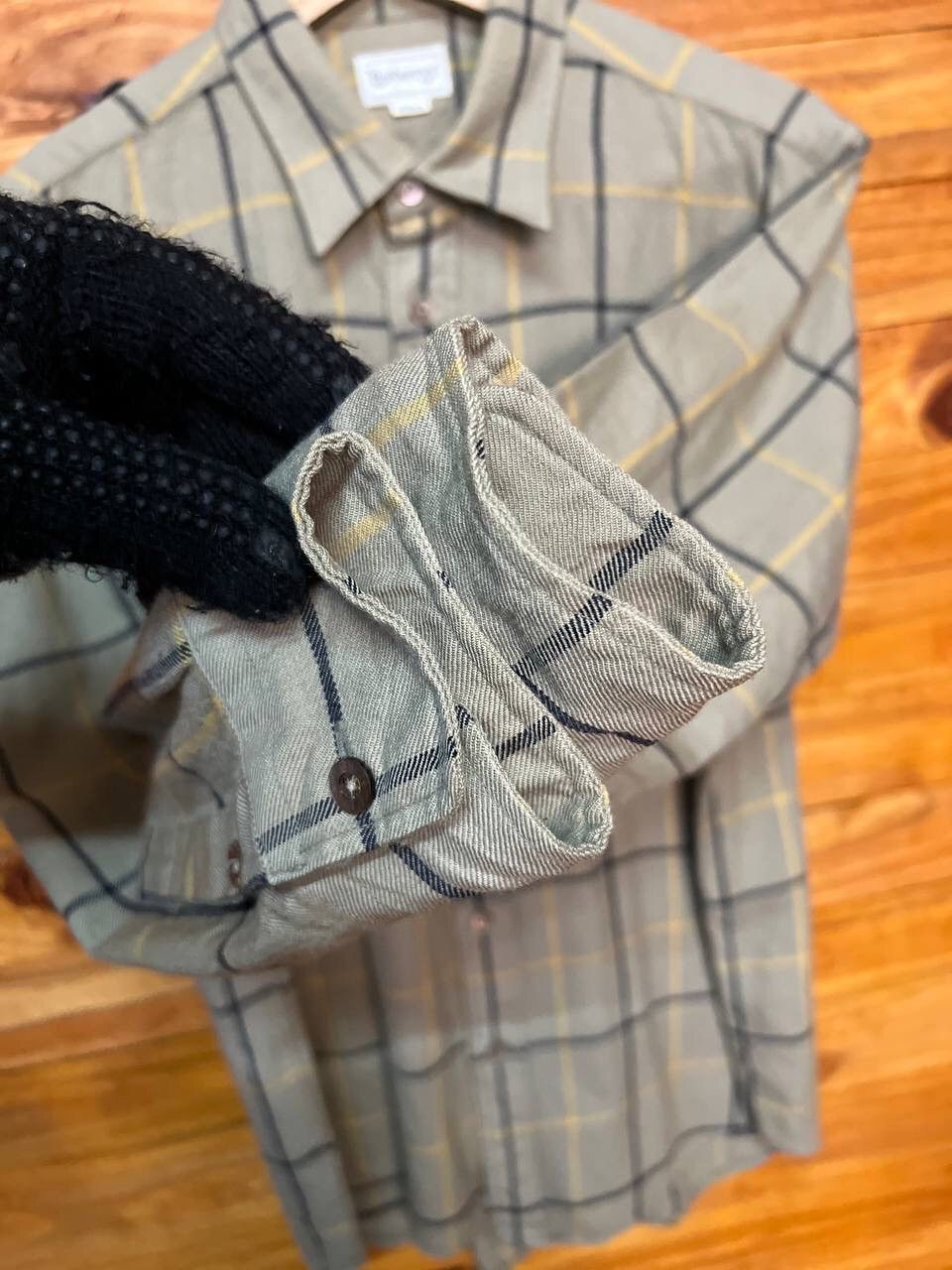 Burberry BURBERRY WOOL SHIRT Size US M / EU 48-50 / 2 - 6 Thumbnail