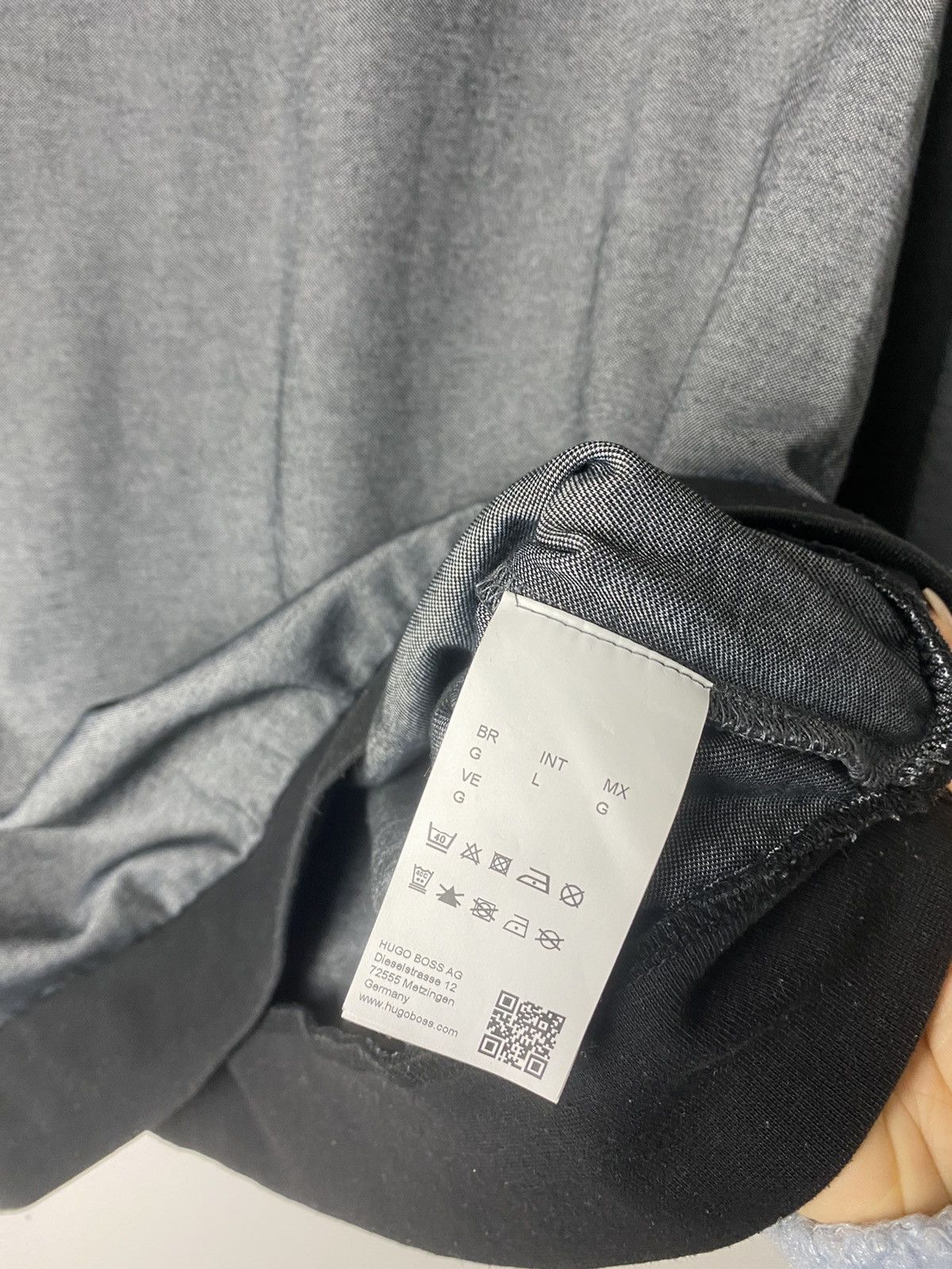 Hugo Boss Hugo Boss luxury sweatshirt size L Size US L / EU 52-54 / 3 - 4 Thumbnail