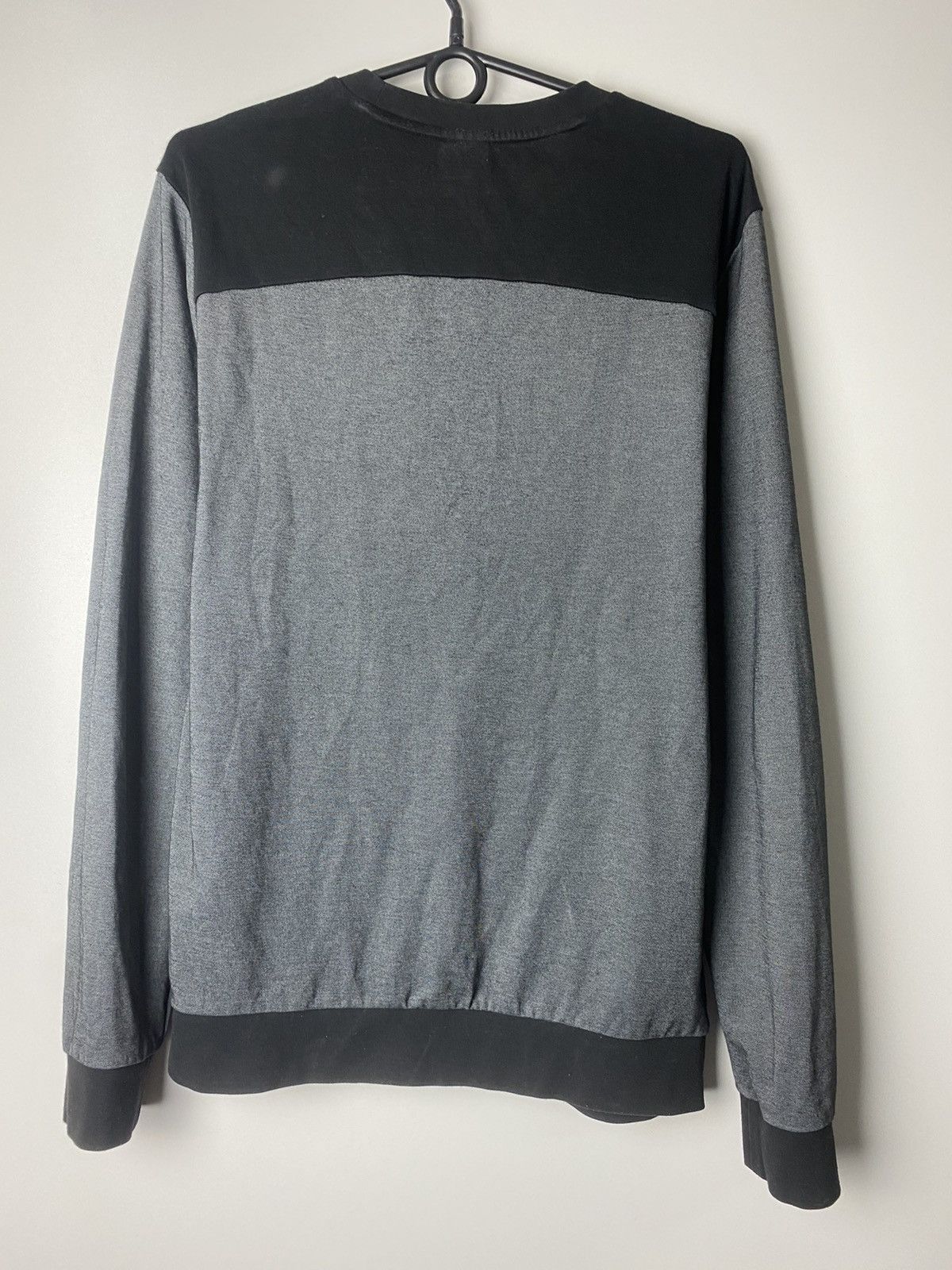 Hugo Boss Hugo Boss luxury sweatshirt size L Size US L / EU 52-54 / 3 - 2 Thumbnail