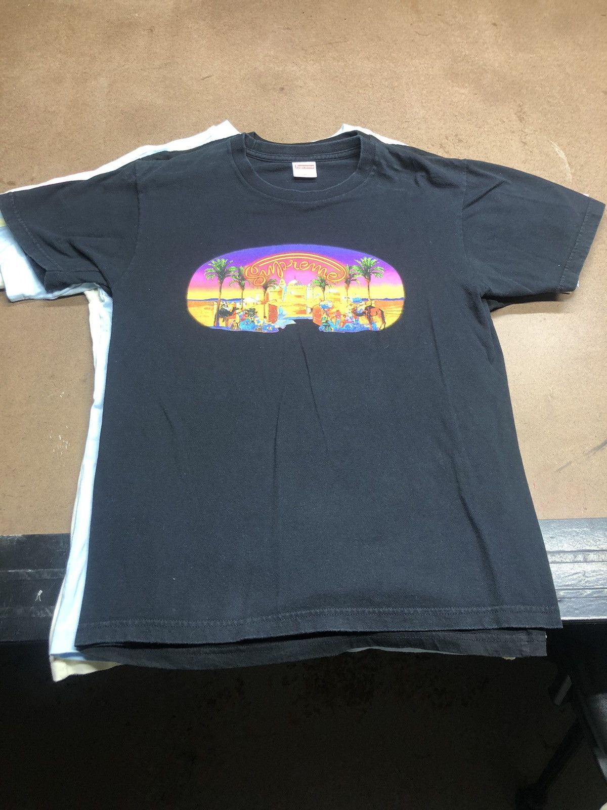 Supreme Supreme Mirage Shirt (M) Size US M / EU 48-50 / 2 - 1 Thumbnail