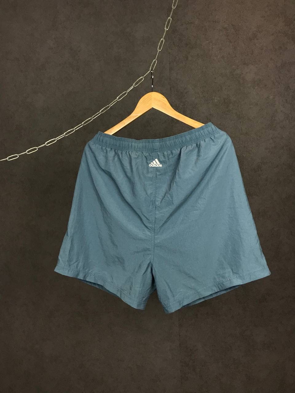 Adidas Adidas vintage streetwear nylon shorts Size US 36 / EU 52 - 2 Thumbnail