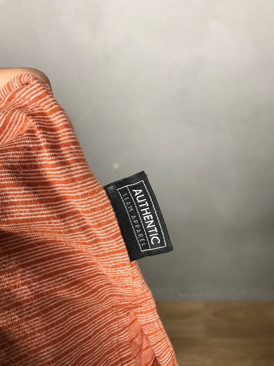 Vintage Nike swoosh streetwear vintage Texas orange polo tee Size US L / EU 52-54 / 3 - 9 Thumbnail