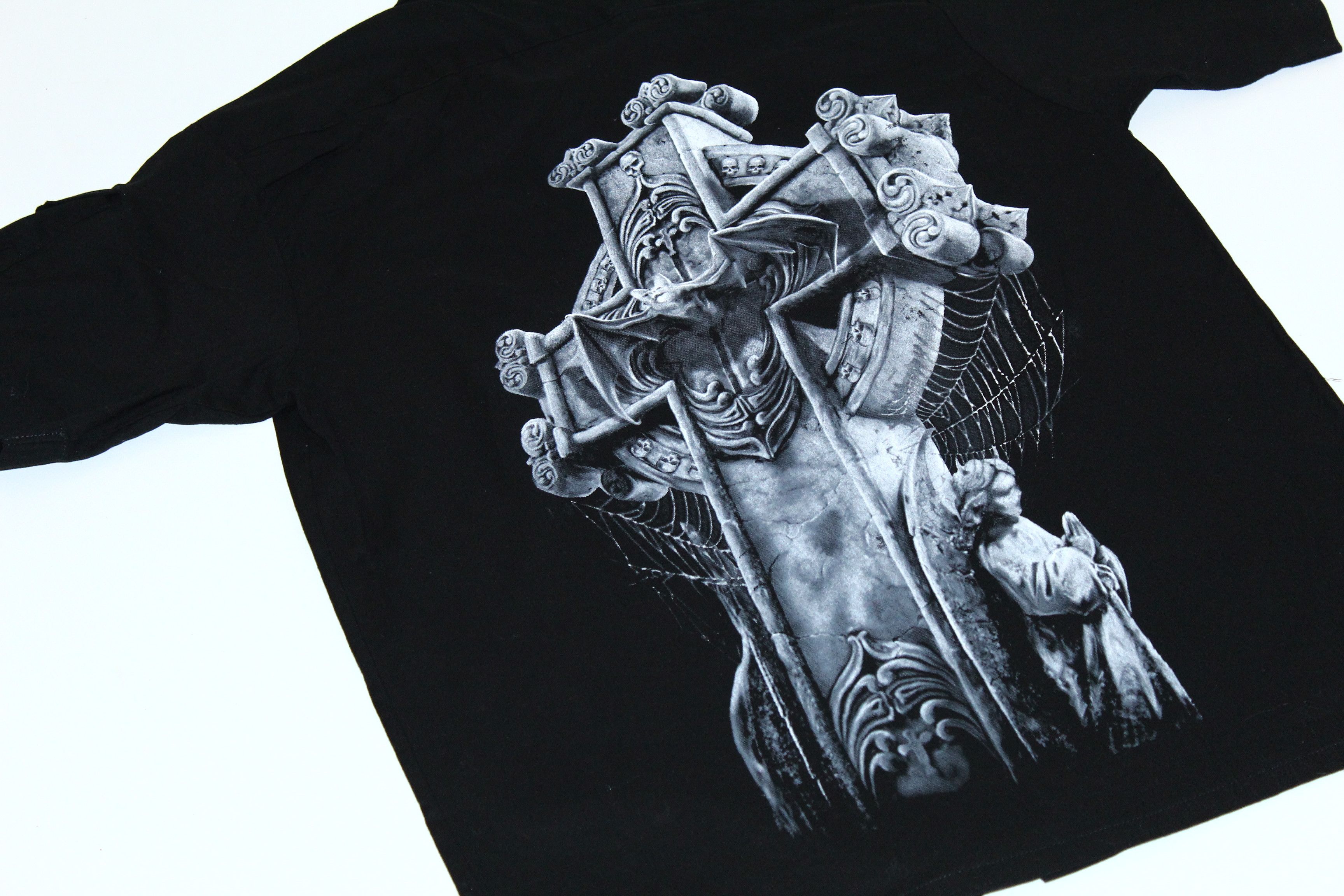 Beauty Beast 💥VTG💥 90s Spiral Gothic Artwork Graphic SS Shirt Size US L / EU 52-54 / 3 - 8 Thumbnail