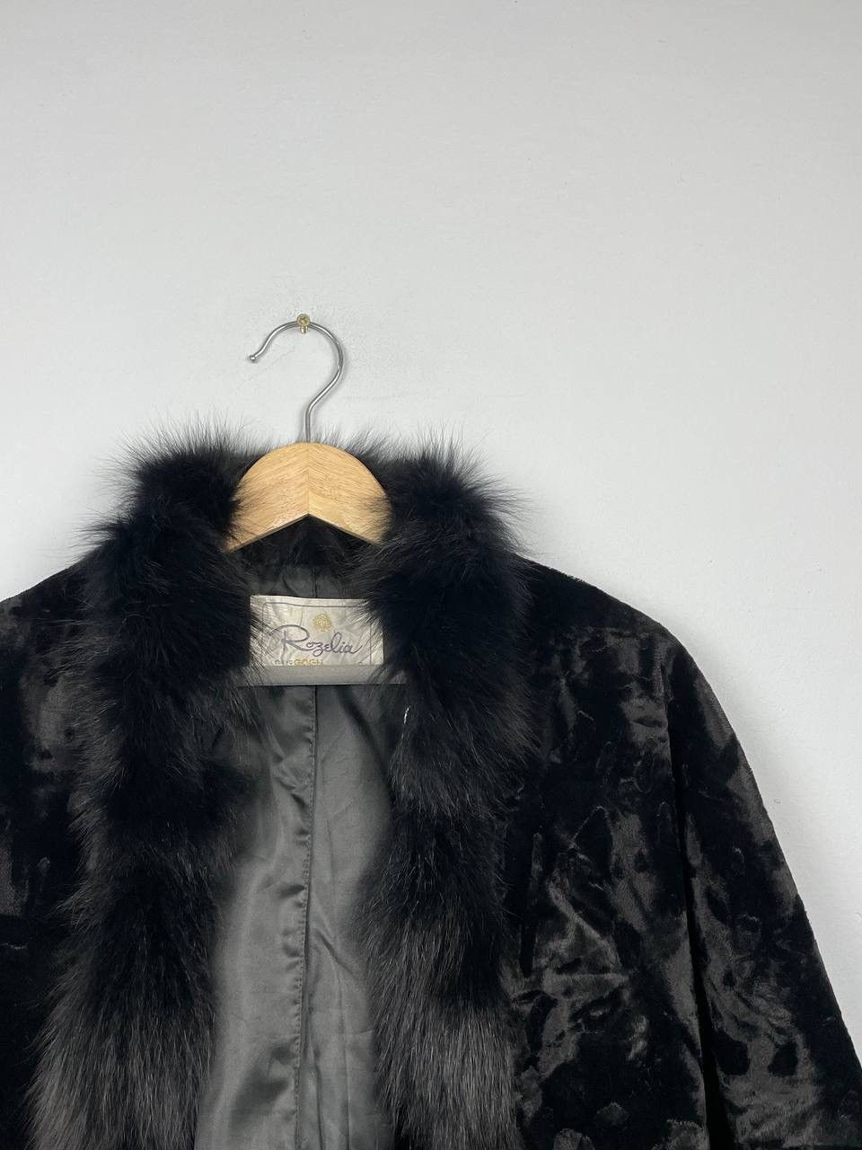 Other Gorgeous ❤️ Rozelia Tokyo Gogh Mink Fur Black Jacket Size L / US 10 / IT 46 - 2 Thumbnail